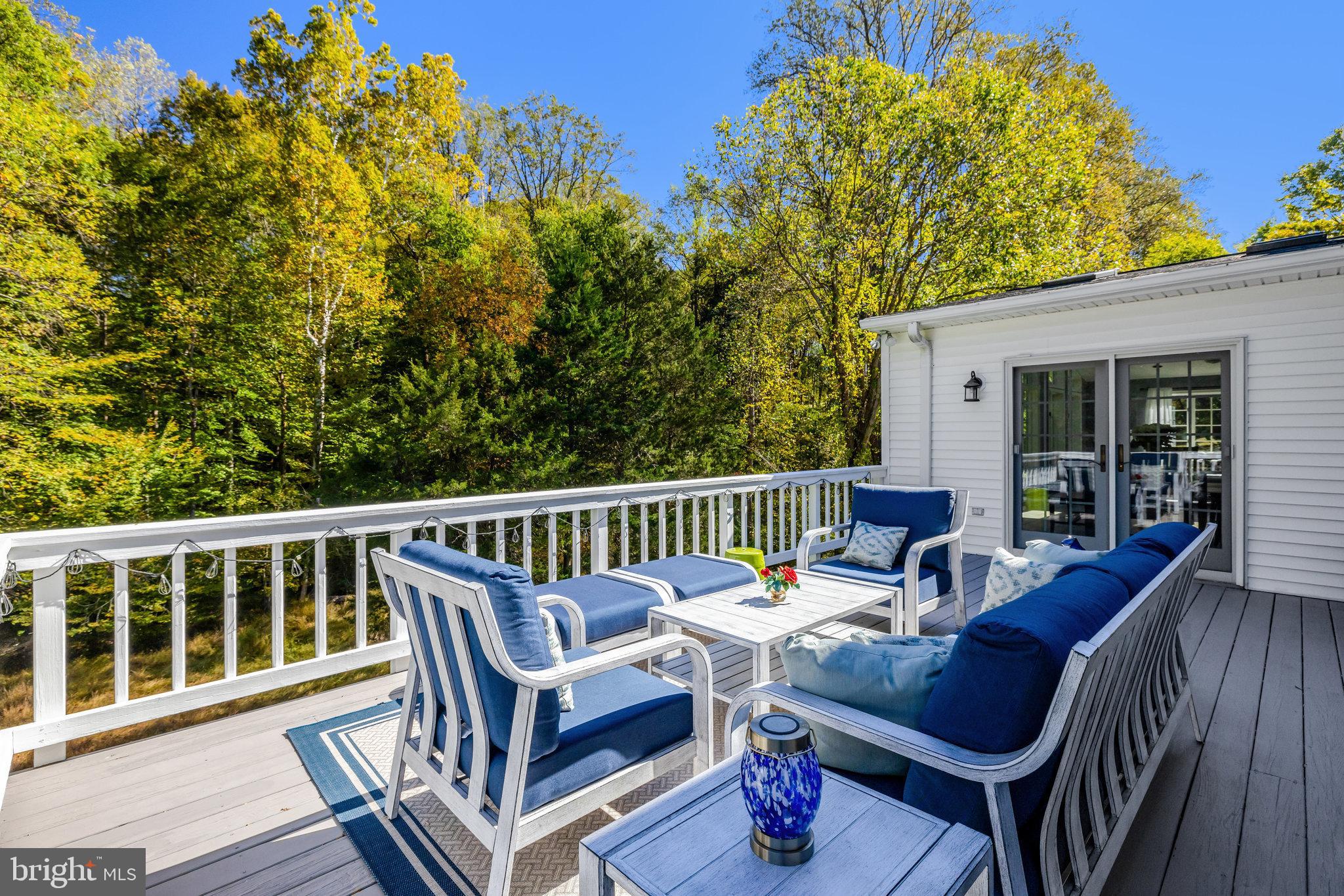 329 CLUB VIEW DRIVE