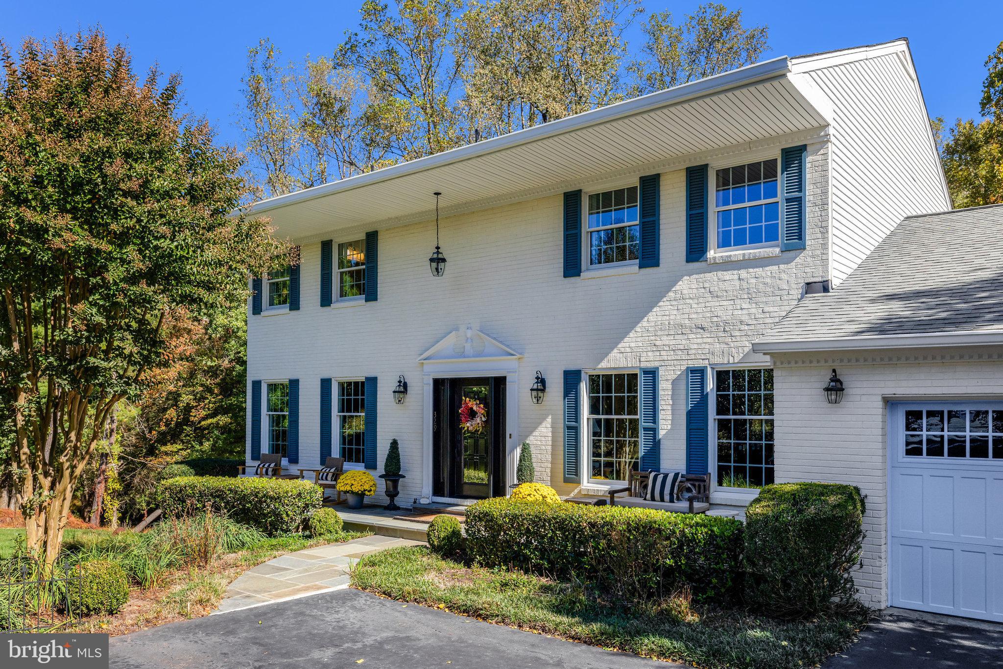 329 CLUB VIEW DRIVE