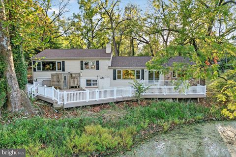 Photo of 121 Midway Road, PHOENIXVILLE, PA 19460 (MLS # PACT2110332)