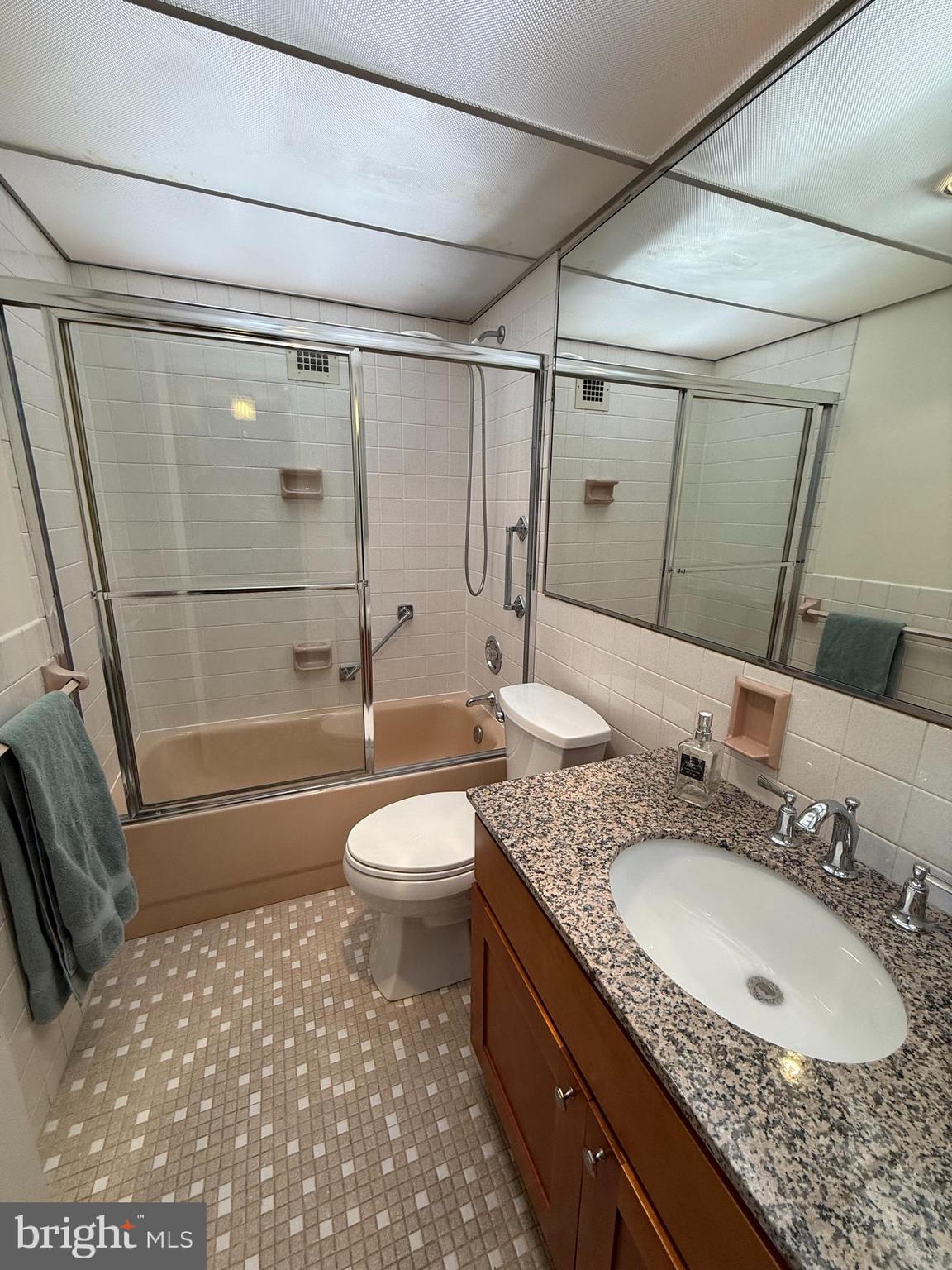 1001 CITY AVENUE WB510