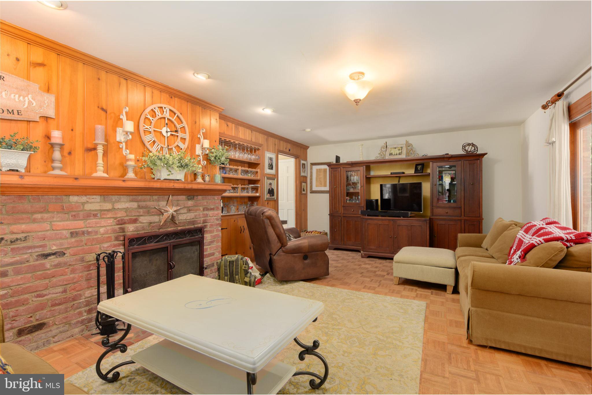 PARKVIEW HILLS - Residential