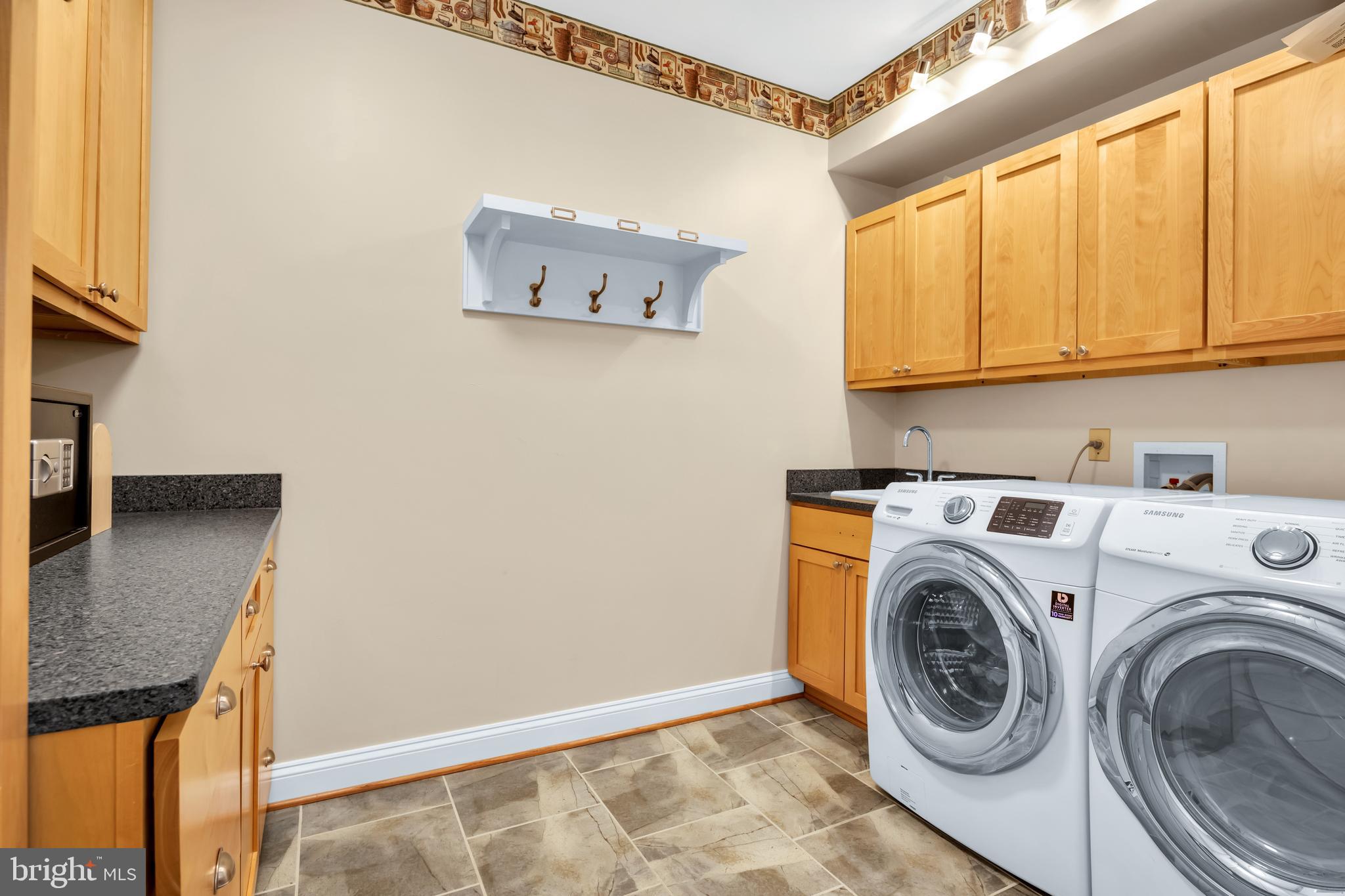 BELLEVUE FARMS - Residential