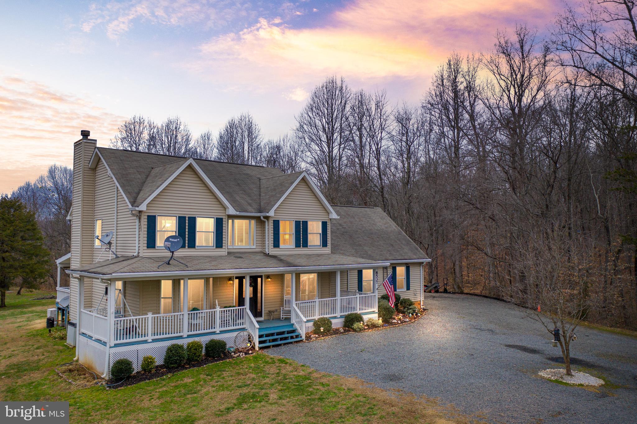 BELLEVUE FARMS - Residential