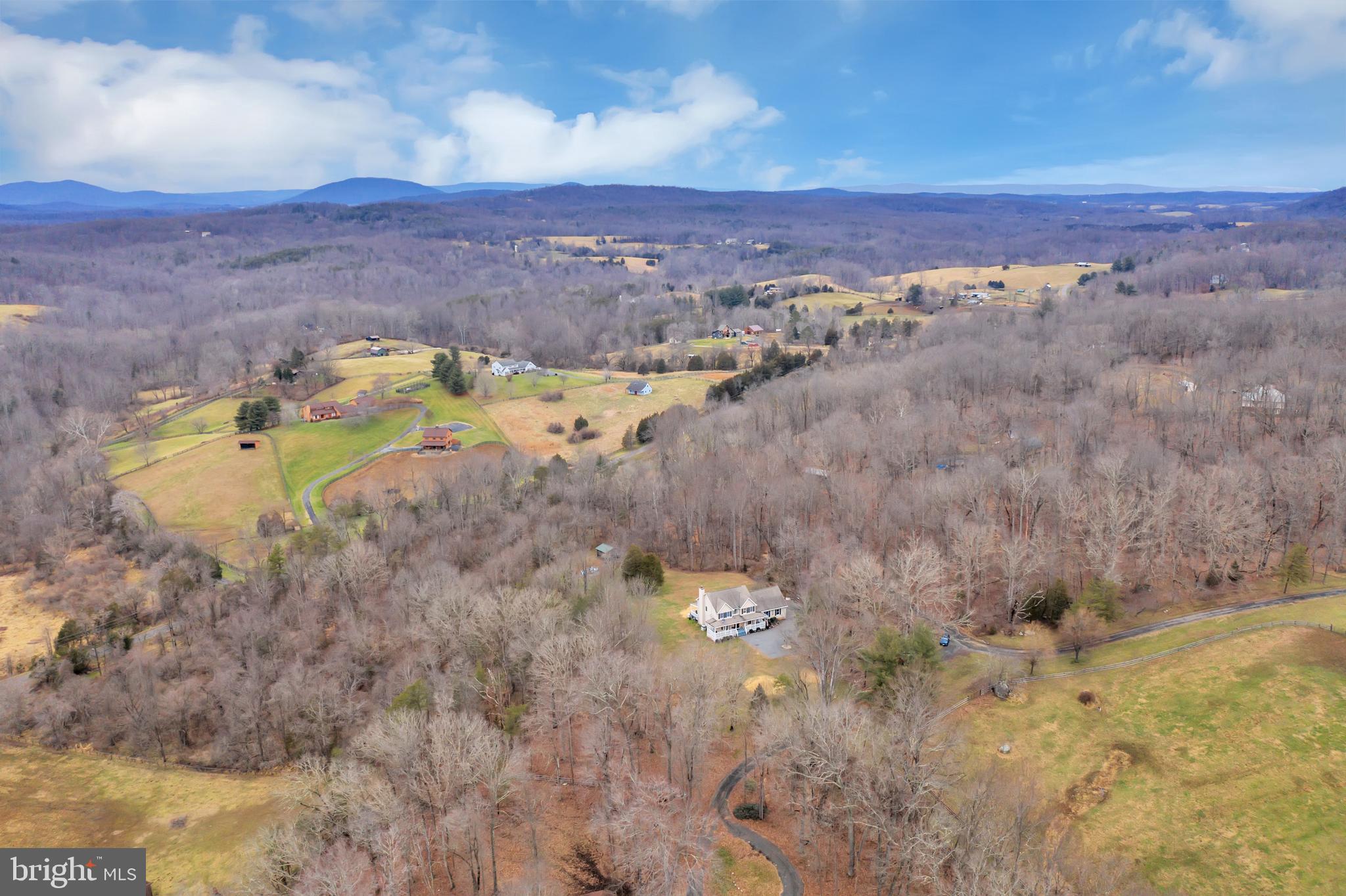 BELLEVUE FARMS - Residential