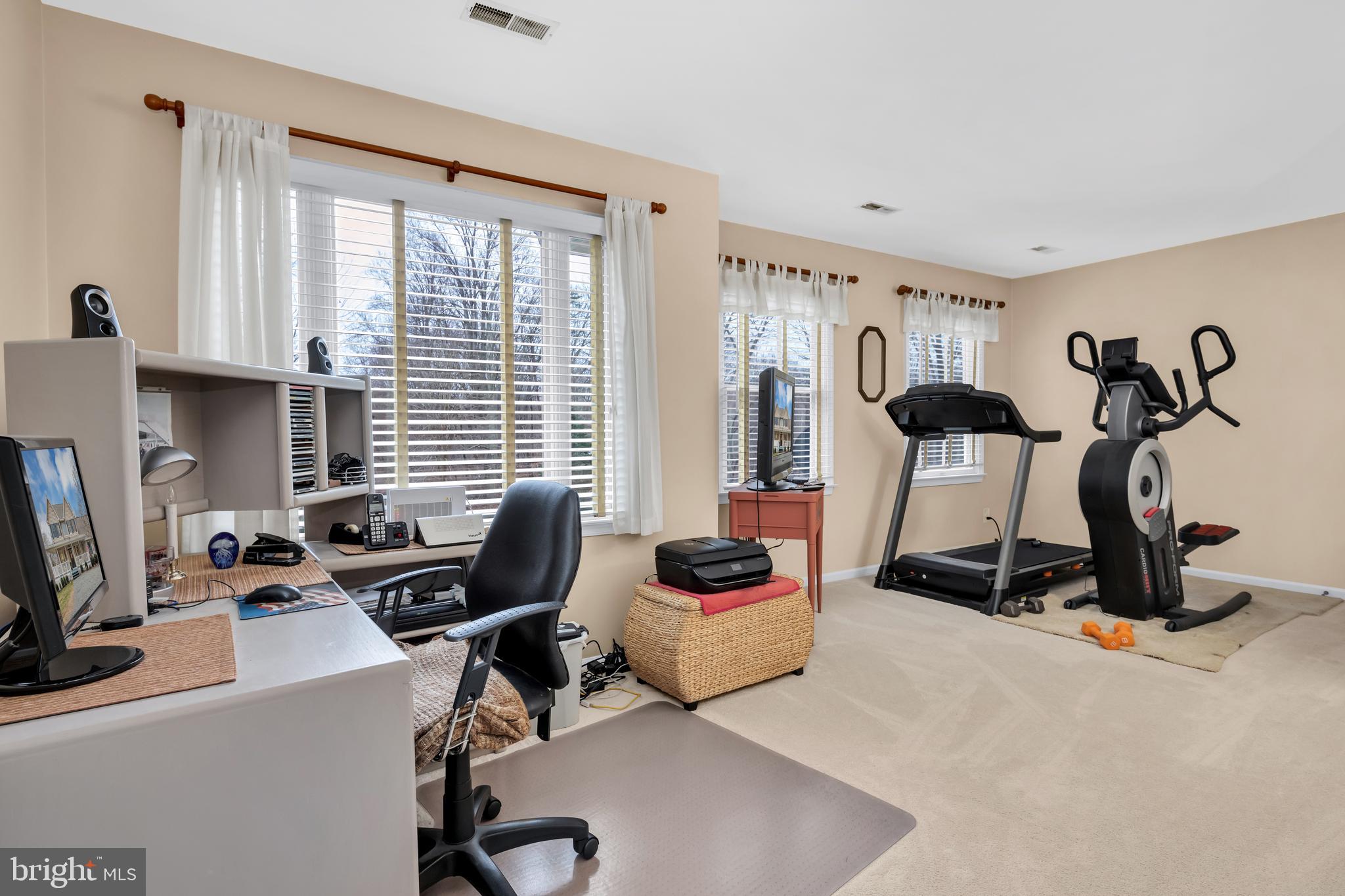 BELLEVUE FARMS - Residential