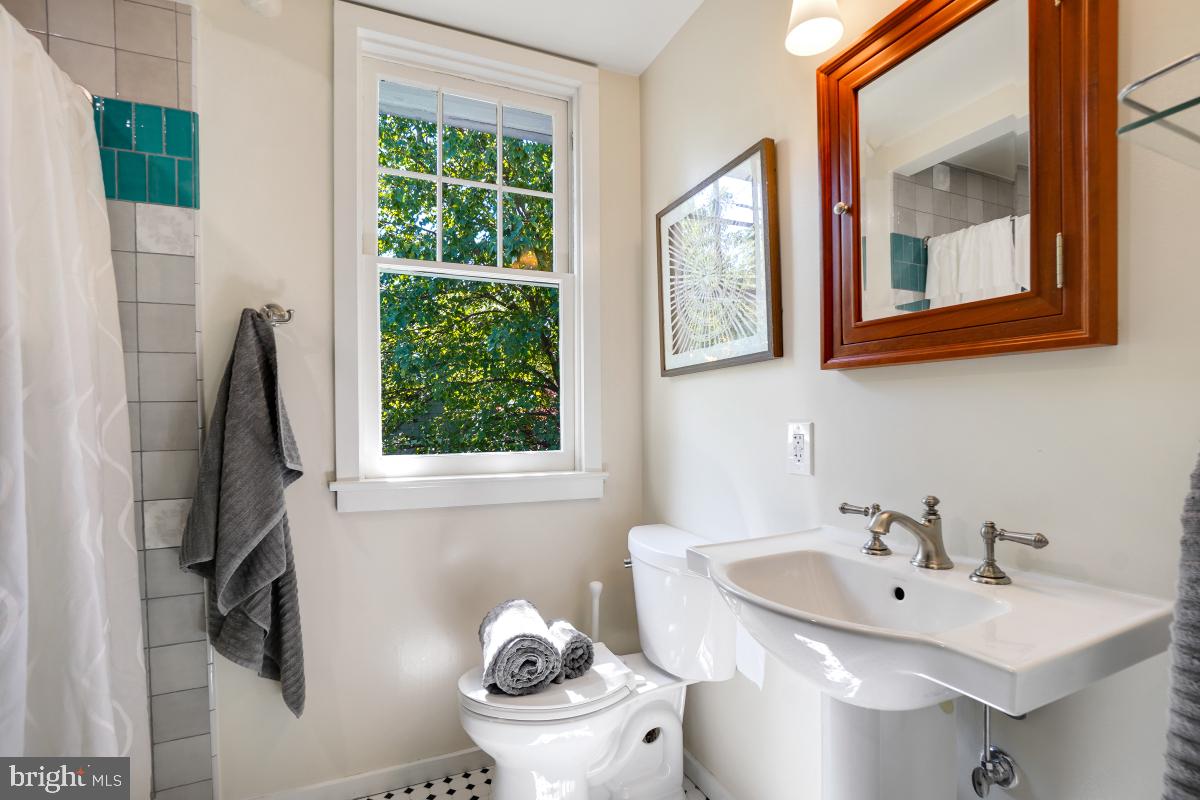 TAKOMA PARK - Residential