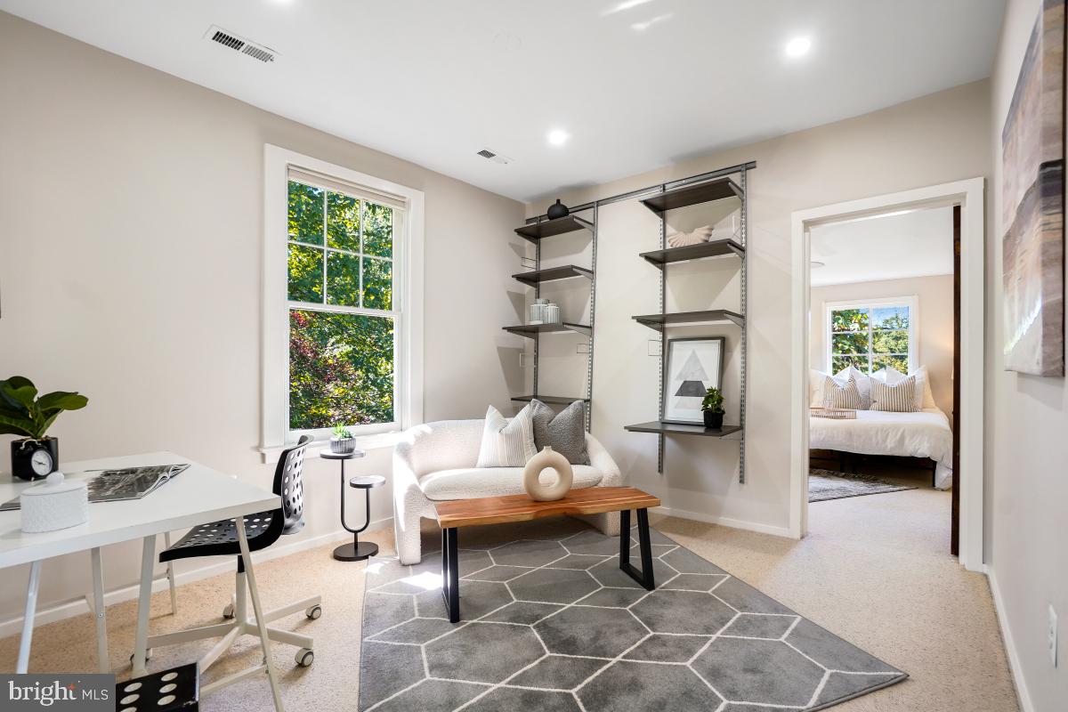 TAKOMA PARK - Residential