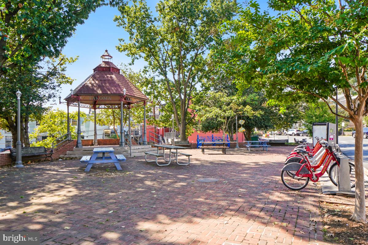 TAKOMA PARK - Residential