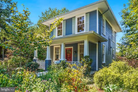 122 PARK AVENUE TAKOMA PARK MD 20912
