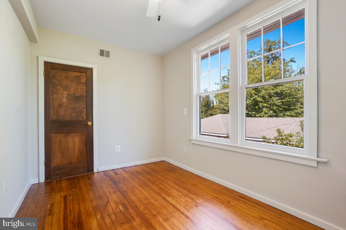 TAKOMA PARK - Residential