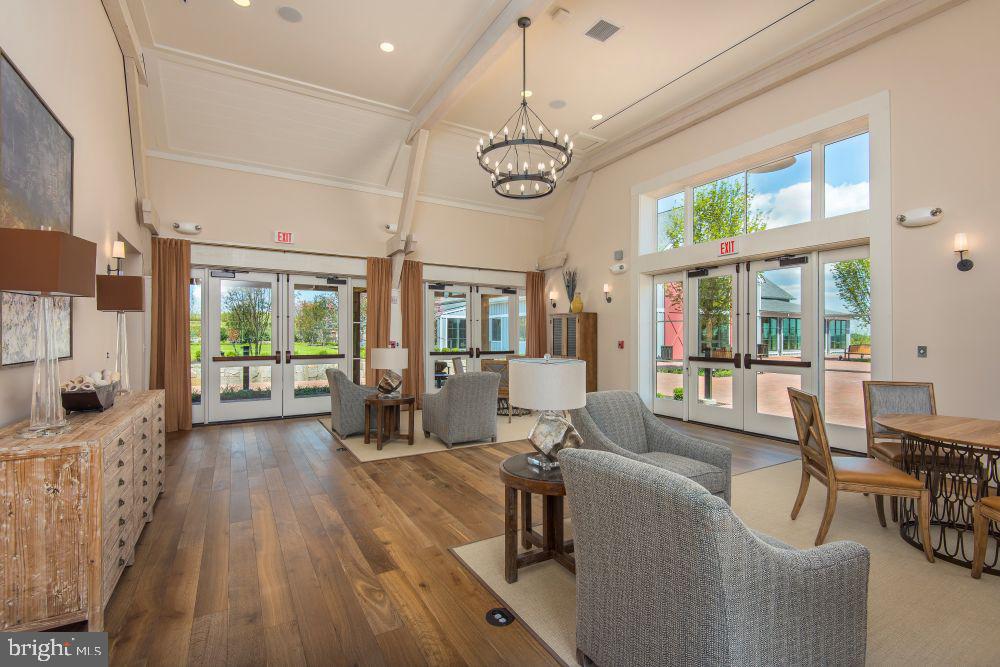 POTOMAC SHORES - Residential