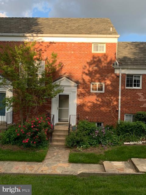 PARK  FAIRFAX - Residential Lease