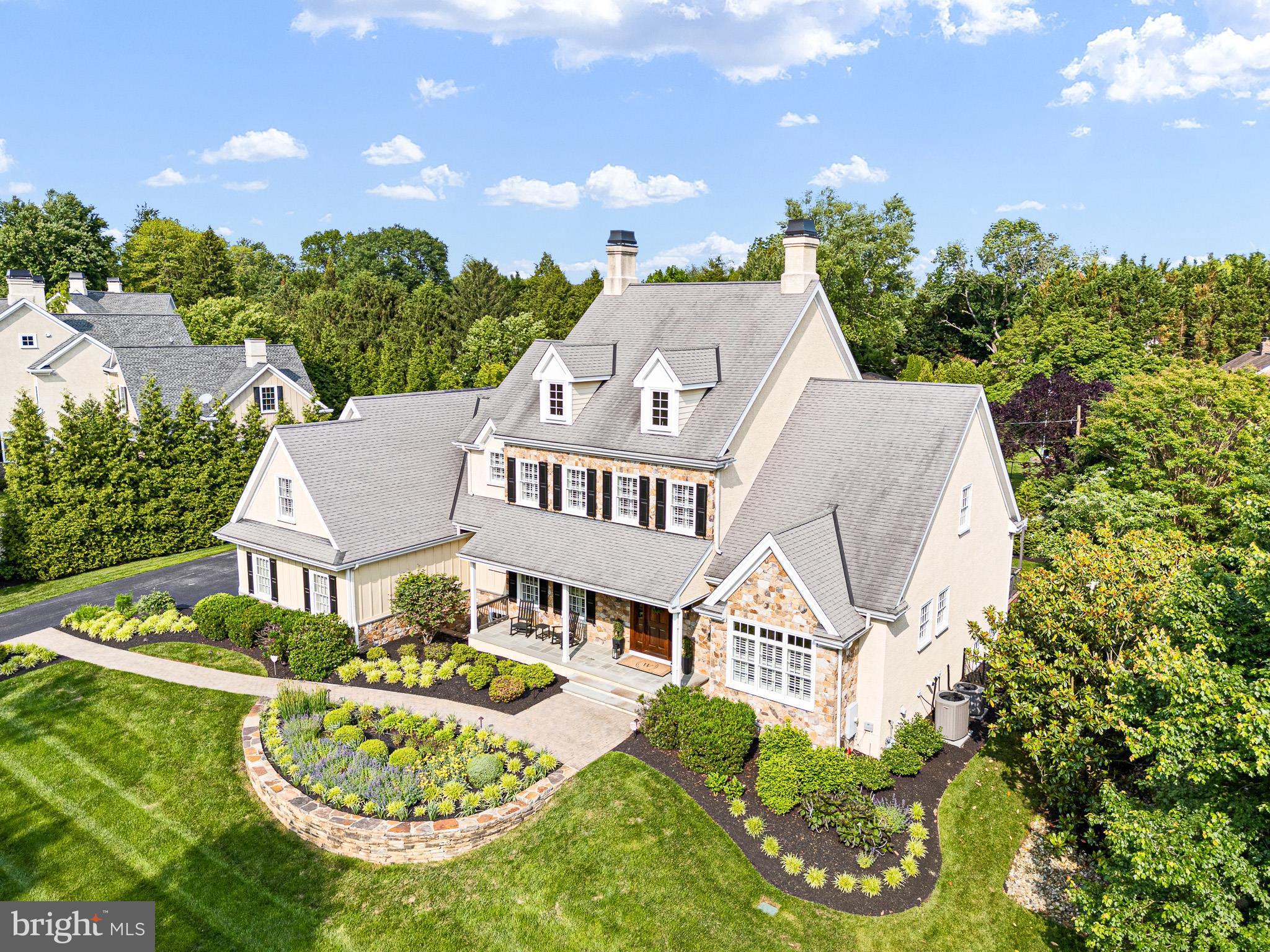 2A COURTNEY ROAD