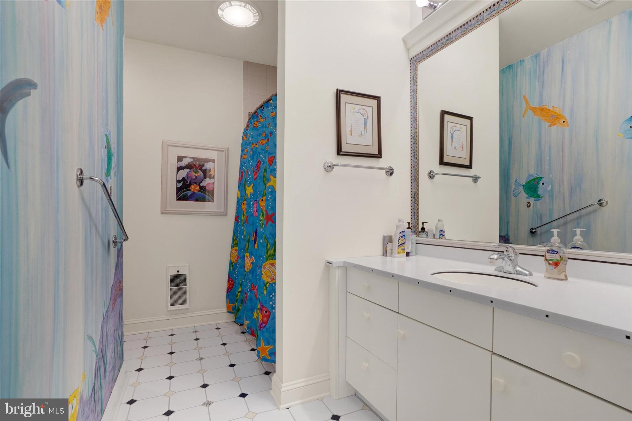 DEER CHASE - Residential