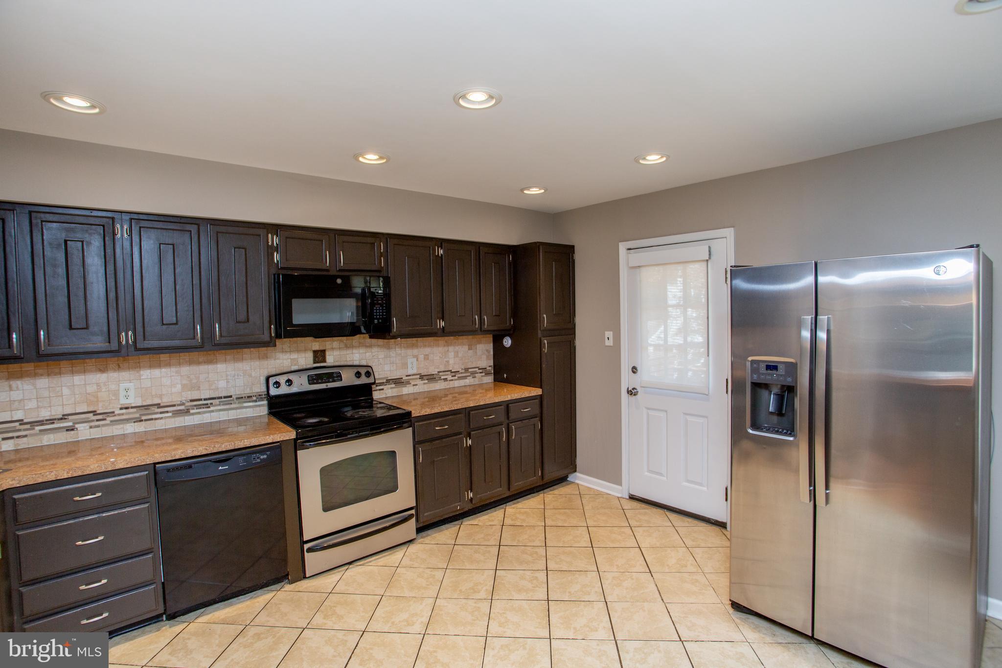 SANDY RIDGE ACRES - Residential