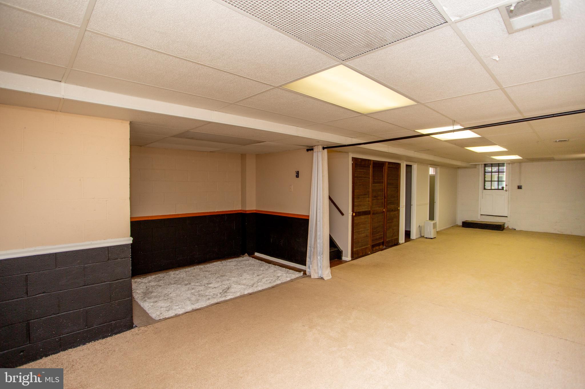 SANDY RIDGE ACRES - Residential