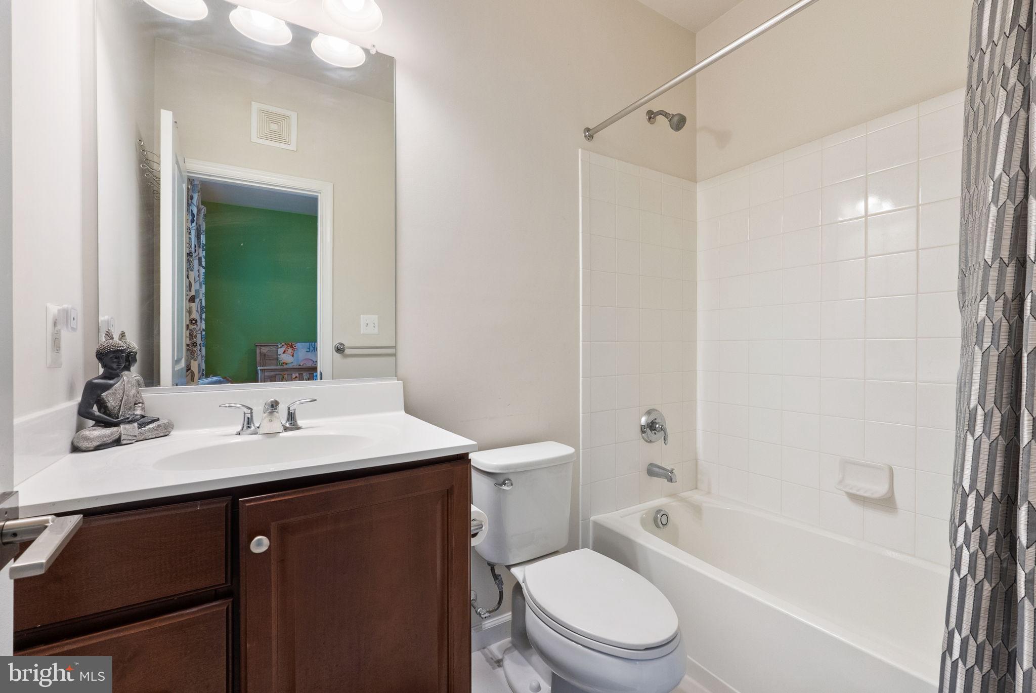 RIDGES AT LOUDOUN VALLEY - Residential