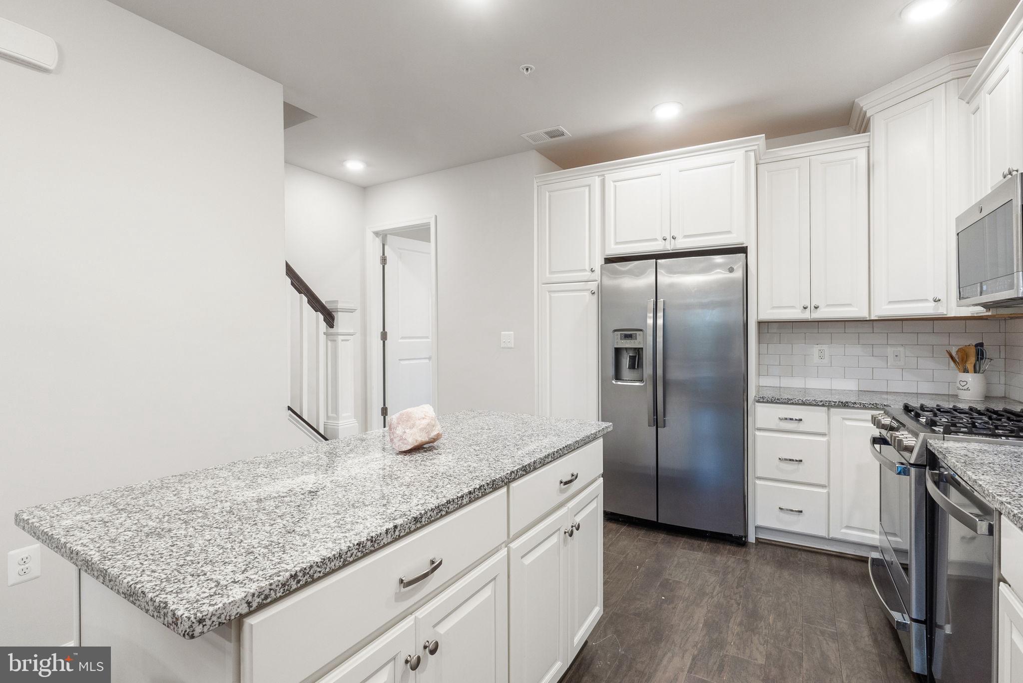 RIDGES AT LOUDOUN VALLEY - Residential