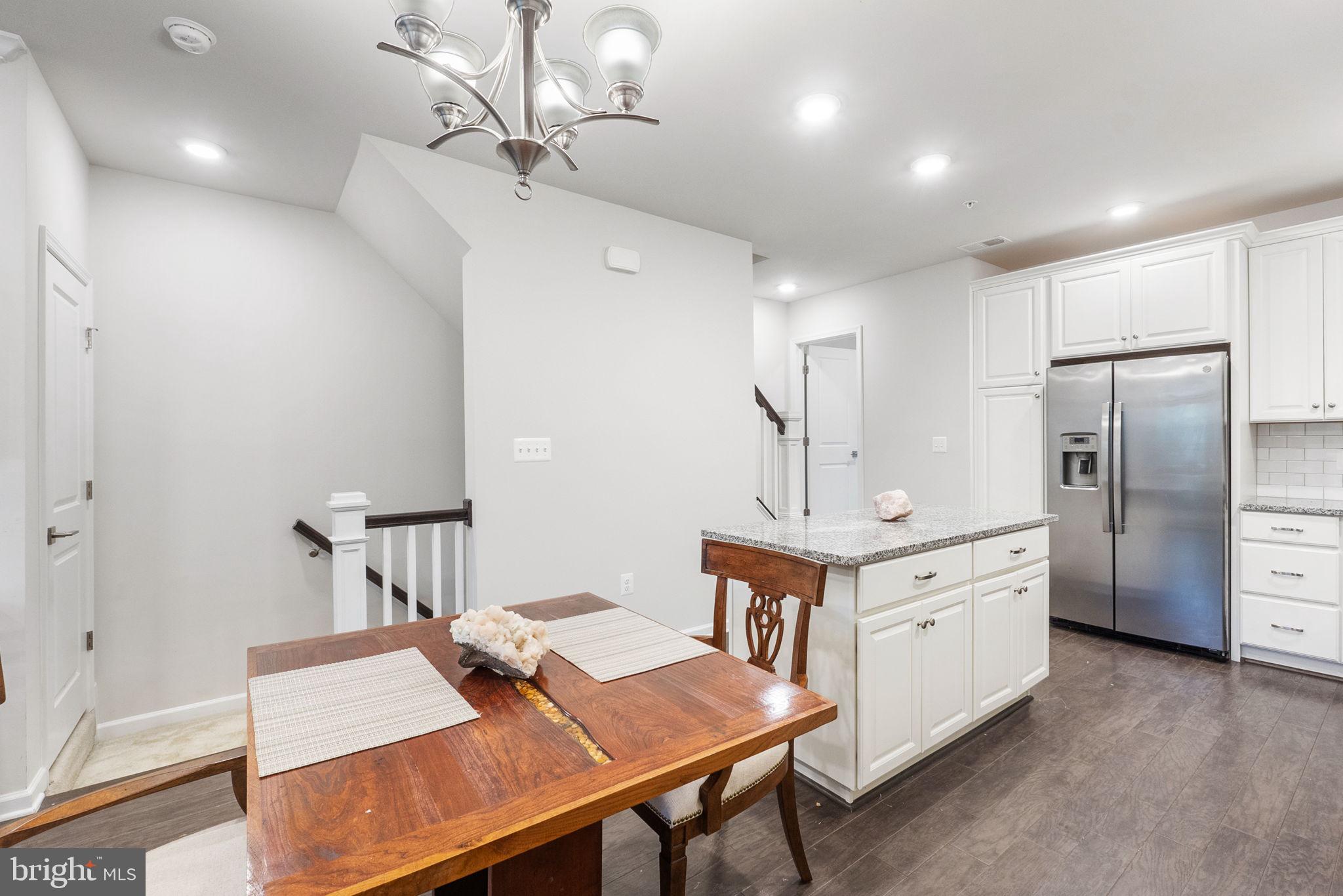 RIDGES AT LOUDOUN VALLEY - Residential