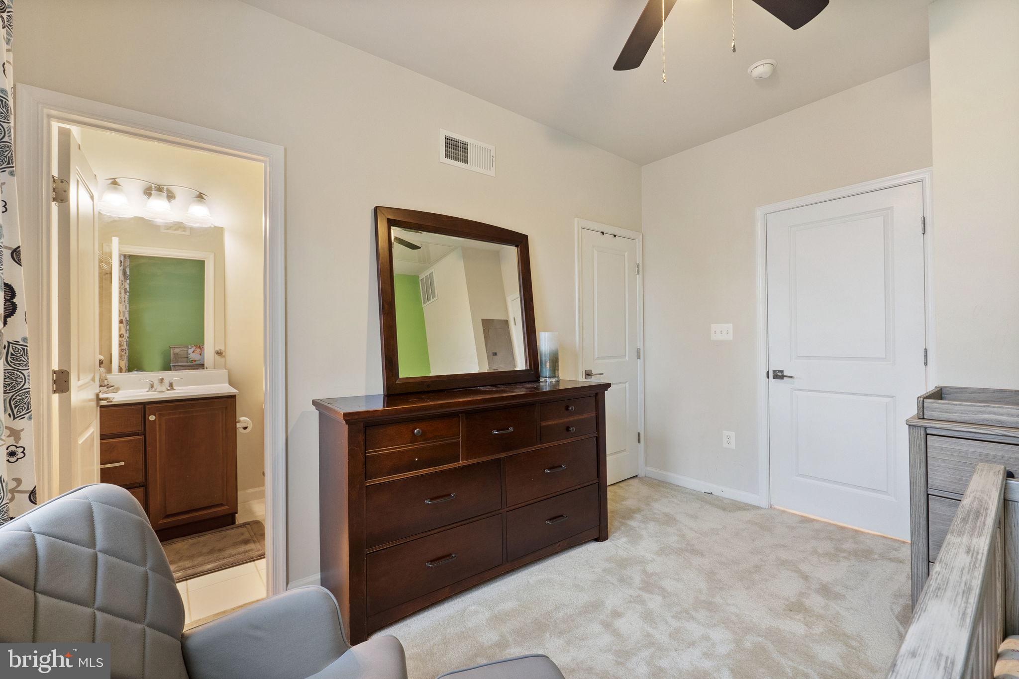 RIDGES AT LOUDOUN VALLEY - Residential