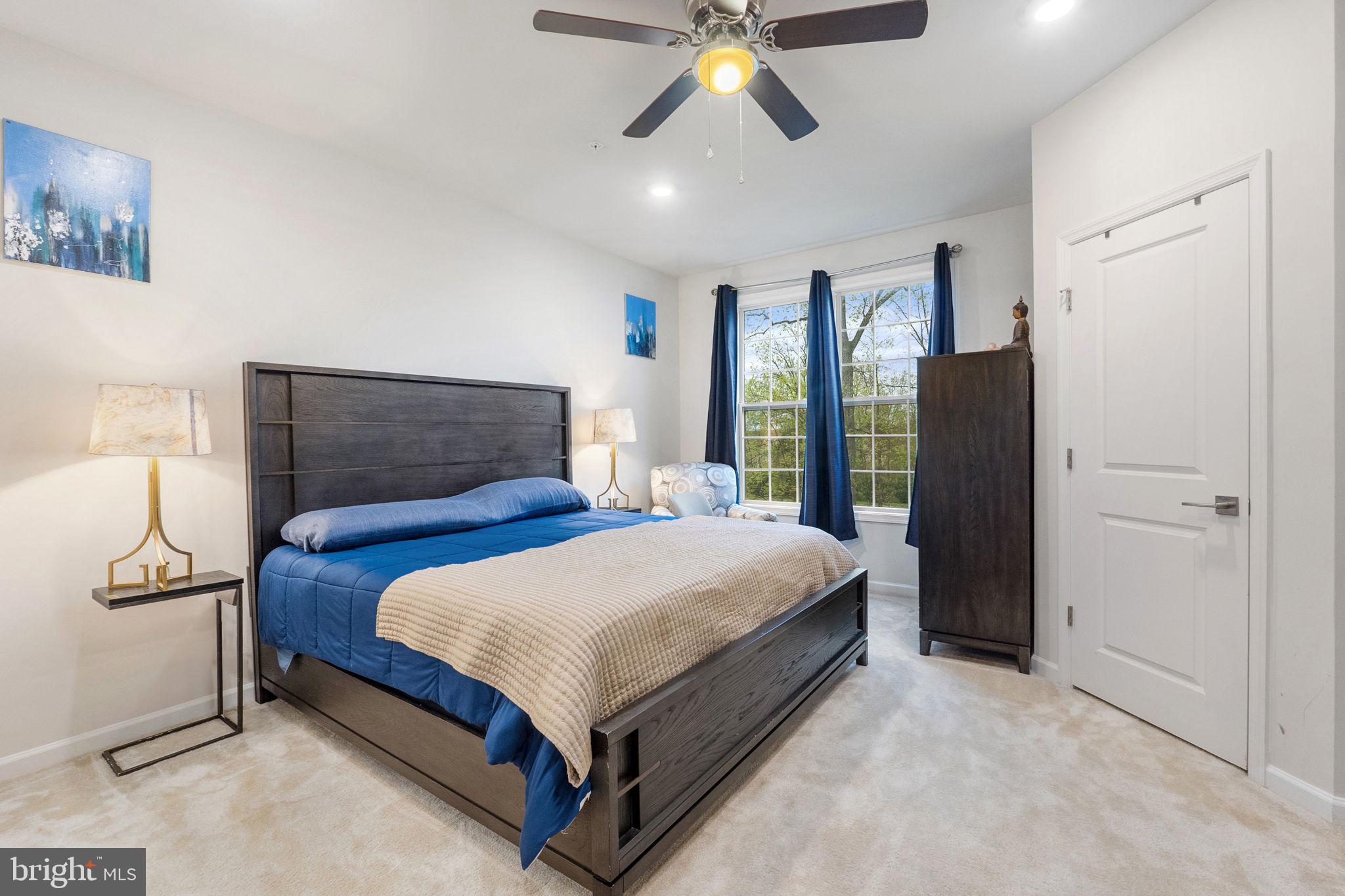 RIDGES AT LOUDOUN VALLEY - Residential