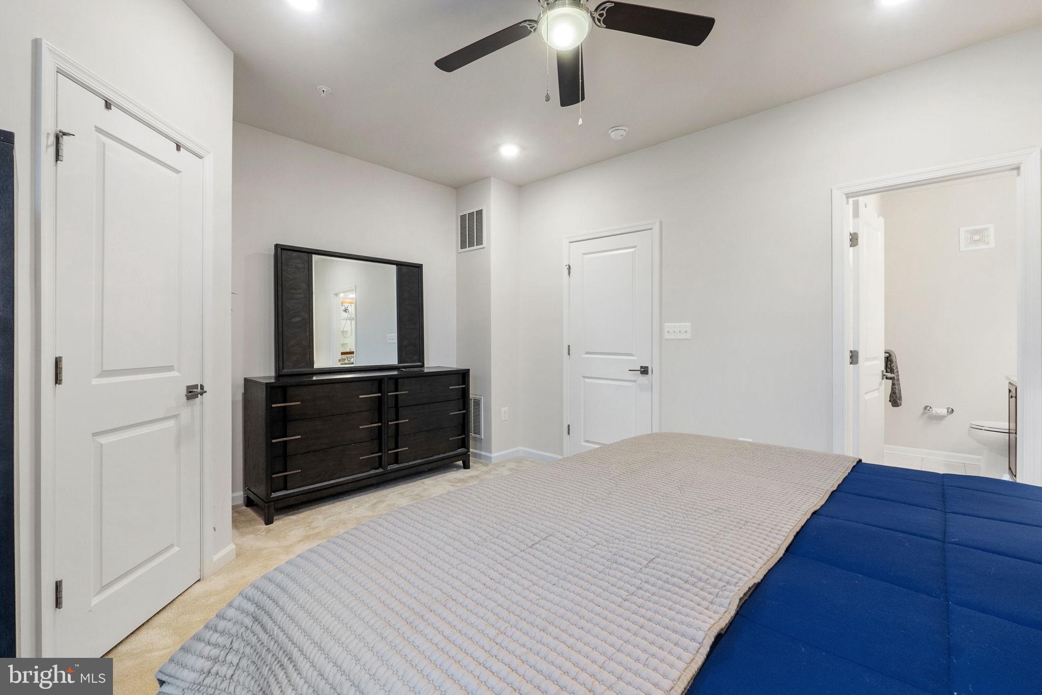 RIDGES AT LOUDOUN VALLEY - Residential