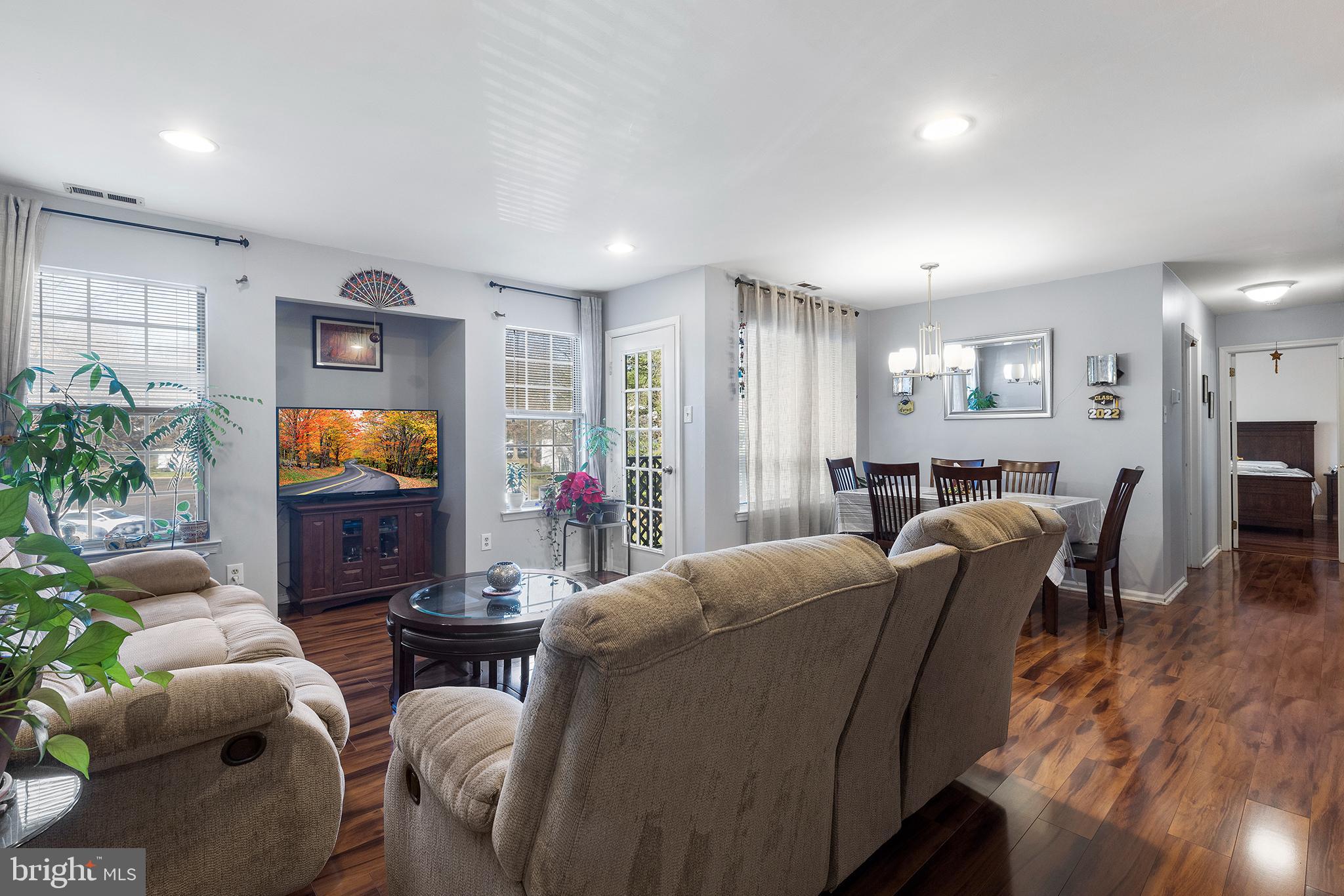1102 DIAMOND DRIVE