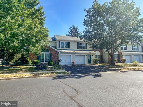 266 DOCHERY PLACE SOMERSET NJ 08873