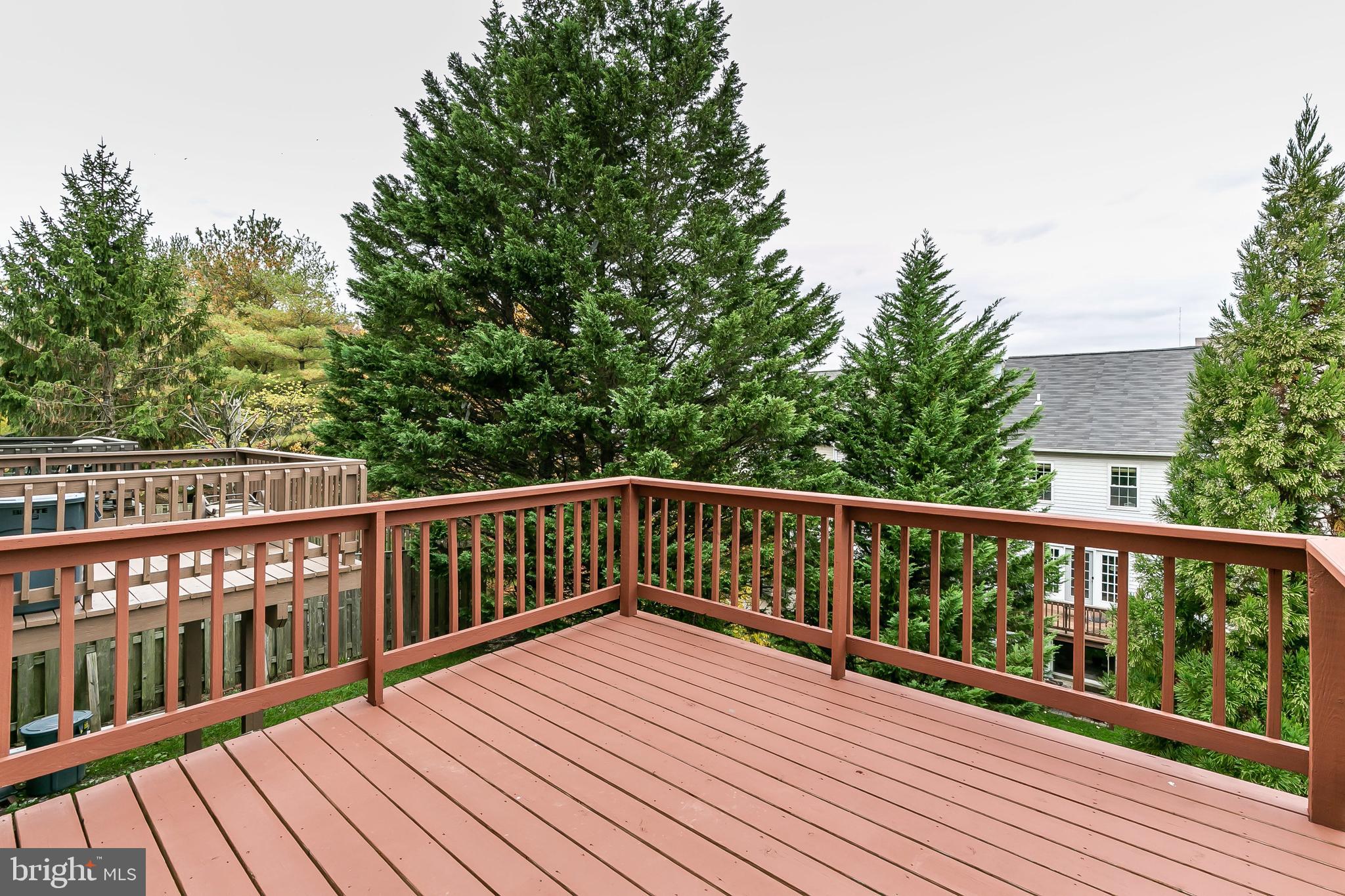 CROMWELL STATION - Residential