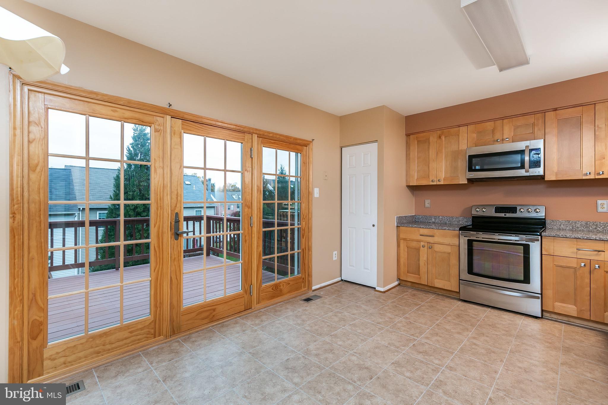 CROMWELL STATION - Residential