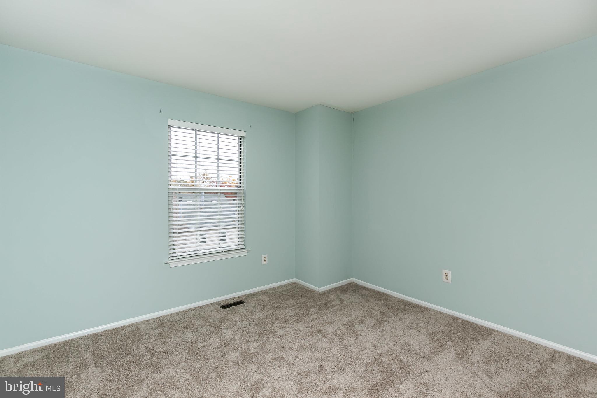 CROMWELL STATION - Residential