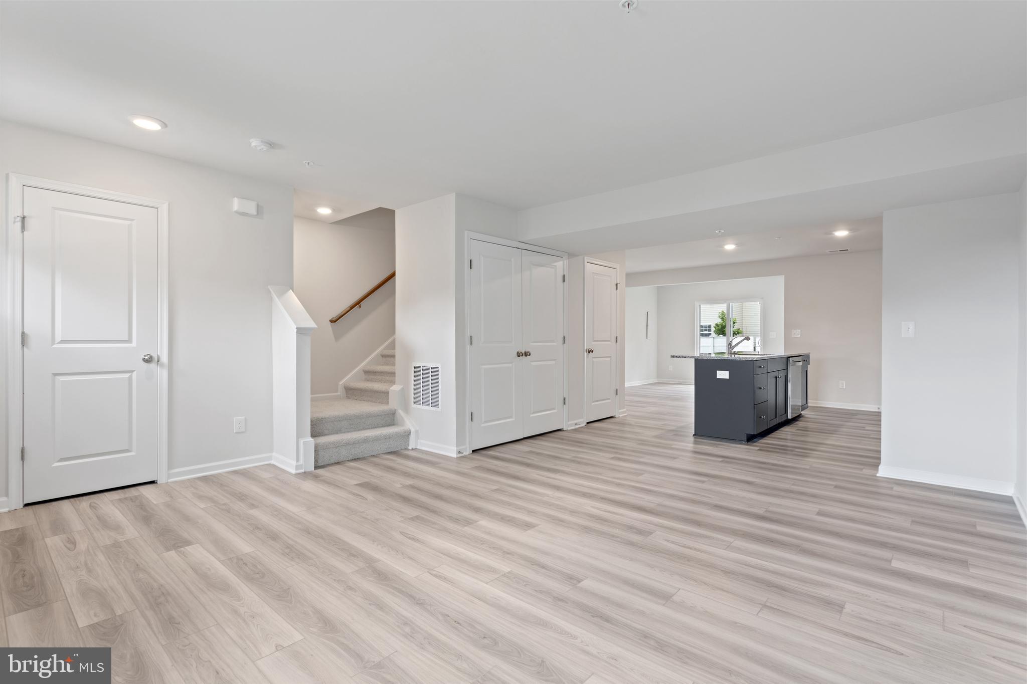 PINTAIL LANDING - Residential