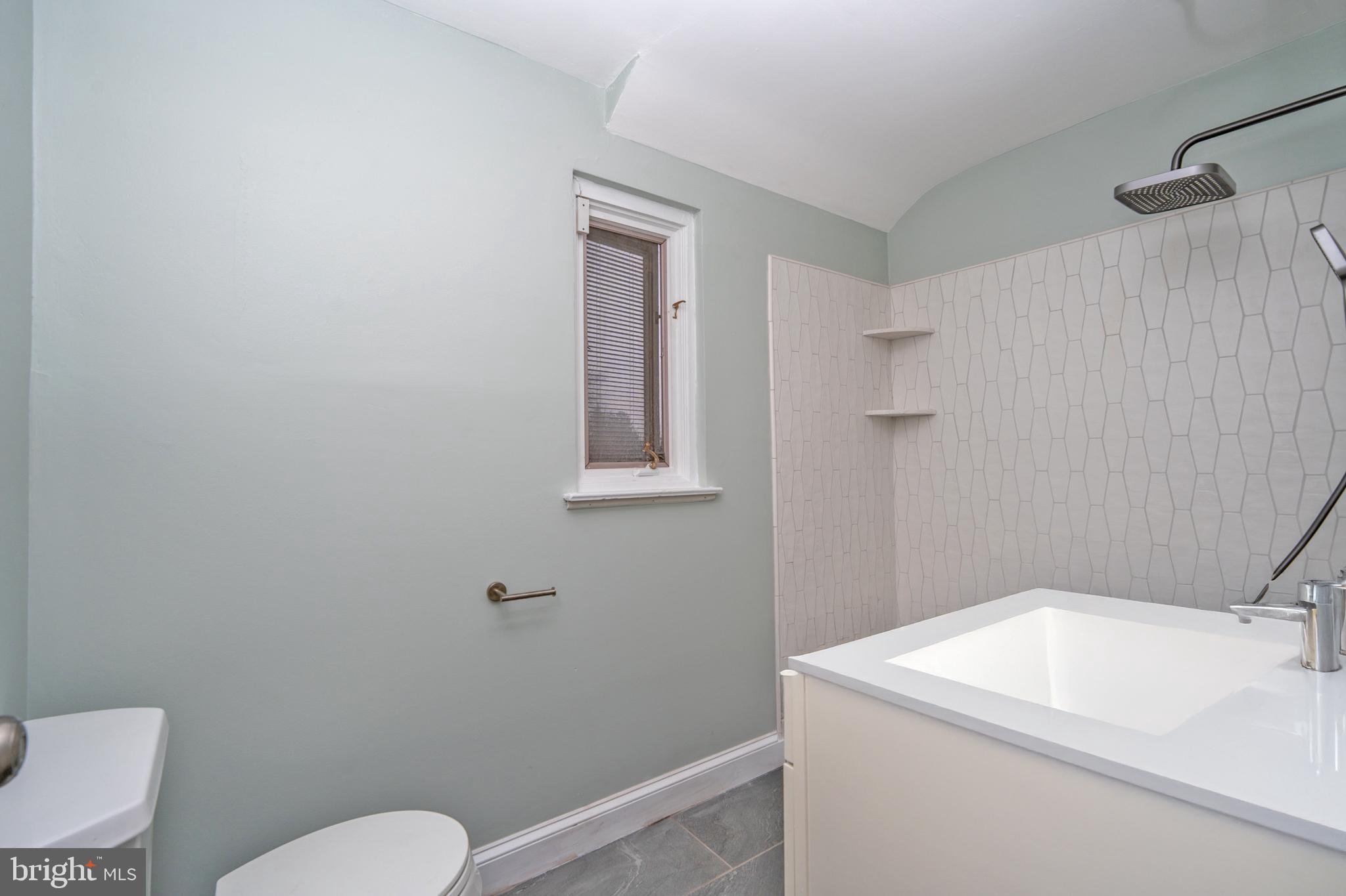 PENN WYNNE - Residential