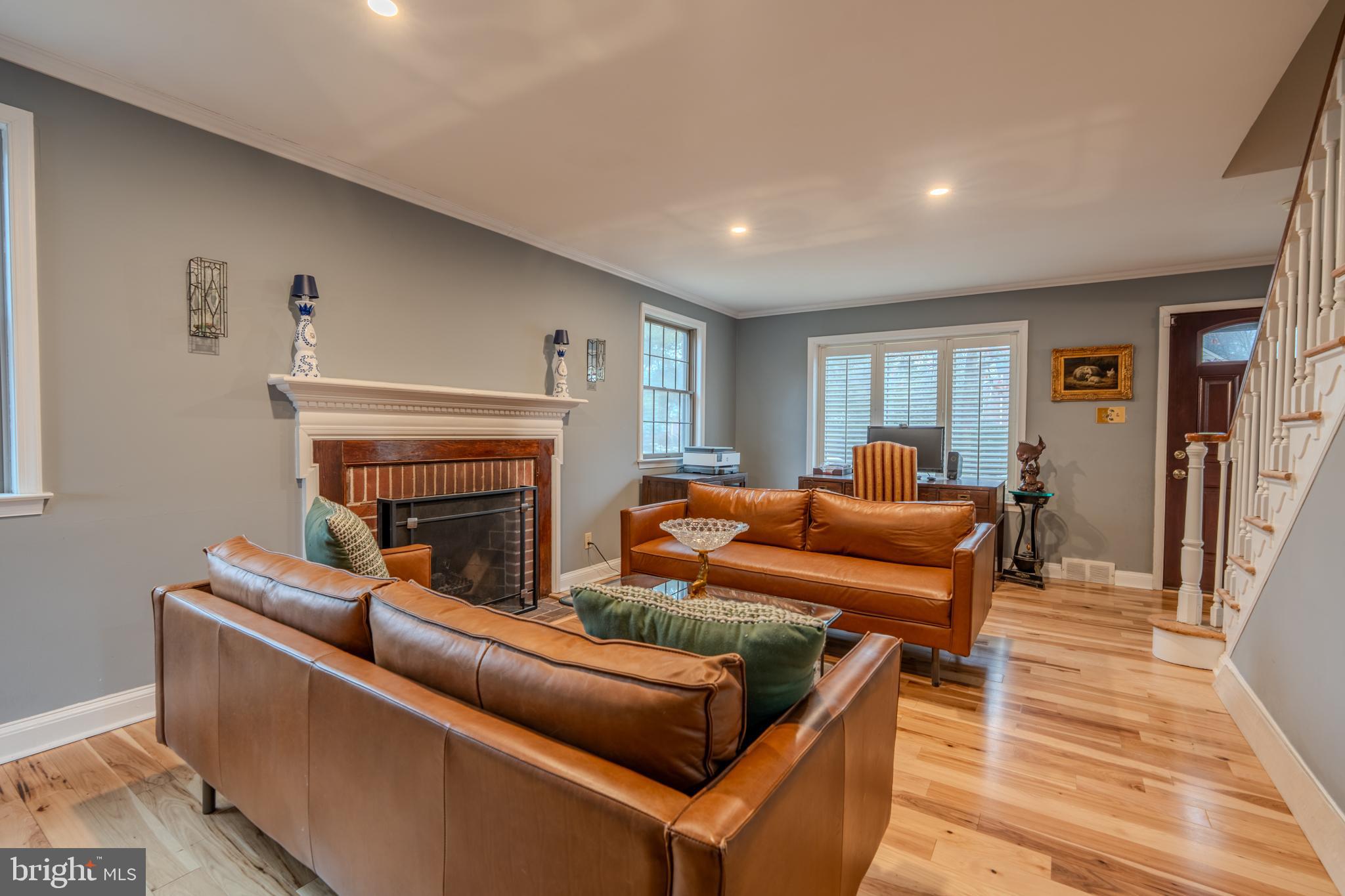 PENN WYNNE - Residential