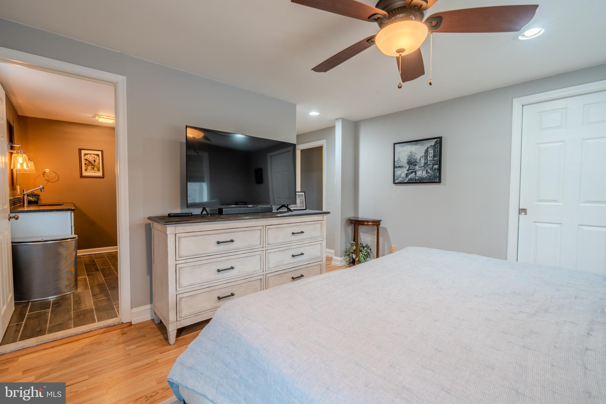 PENN WYNNE - Residential