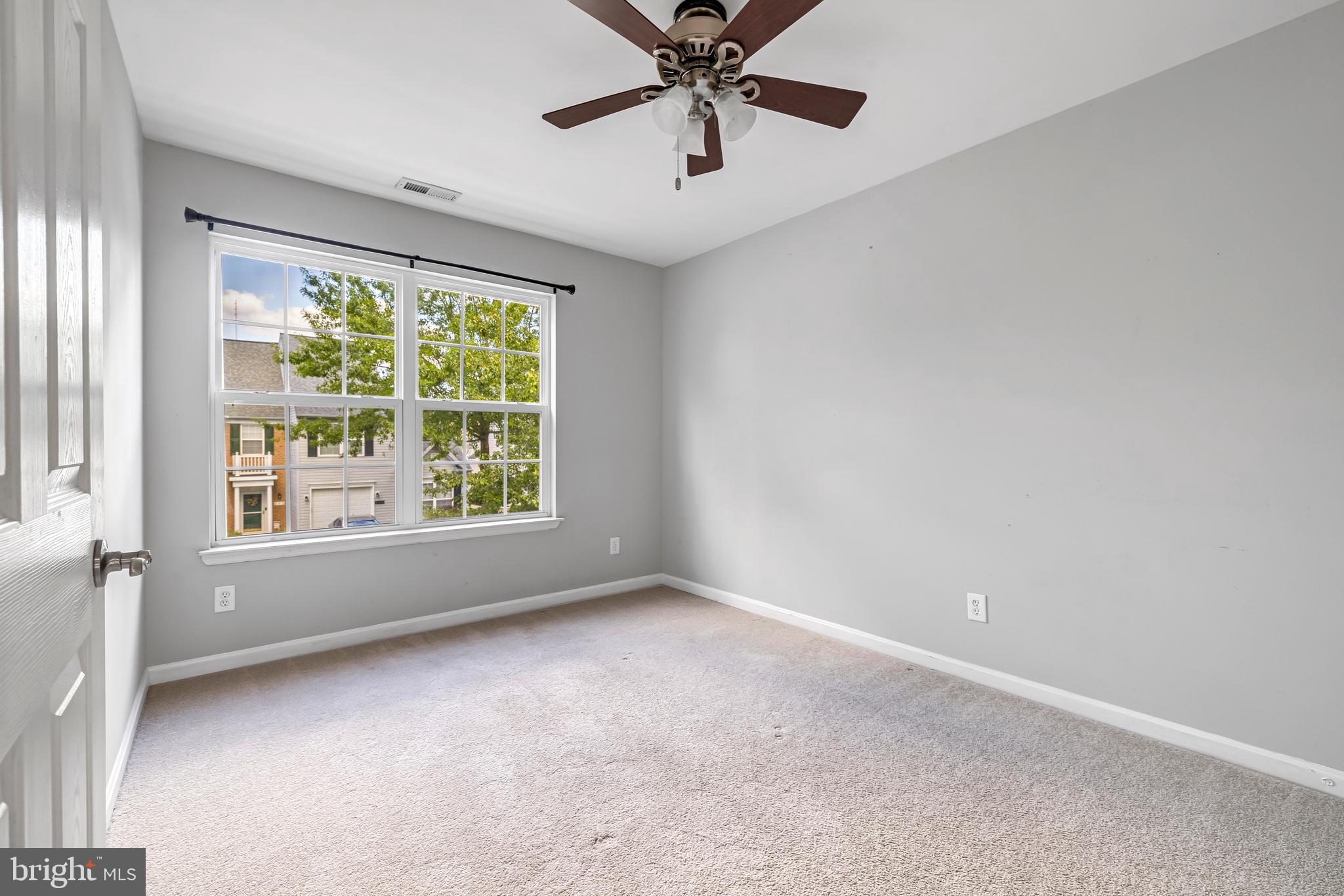 PATRIOT SQUARE - Residential Lease