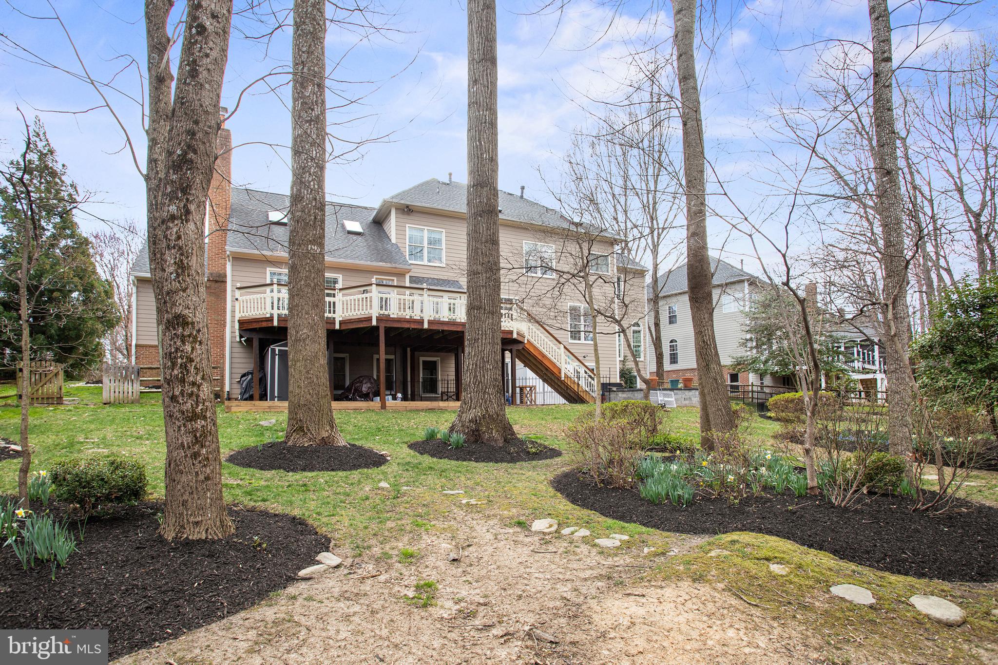 RESTON - Residential