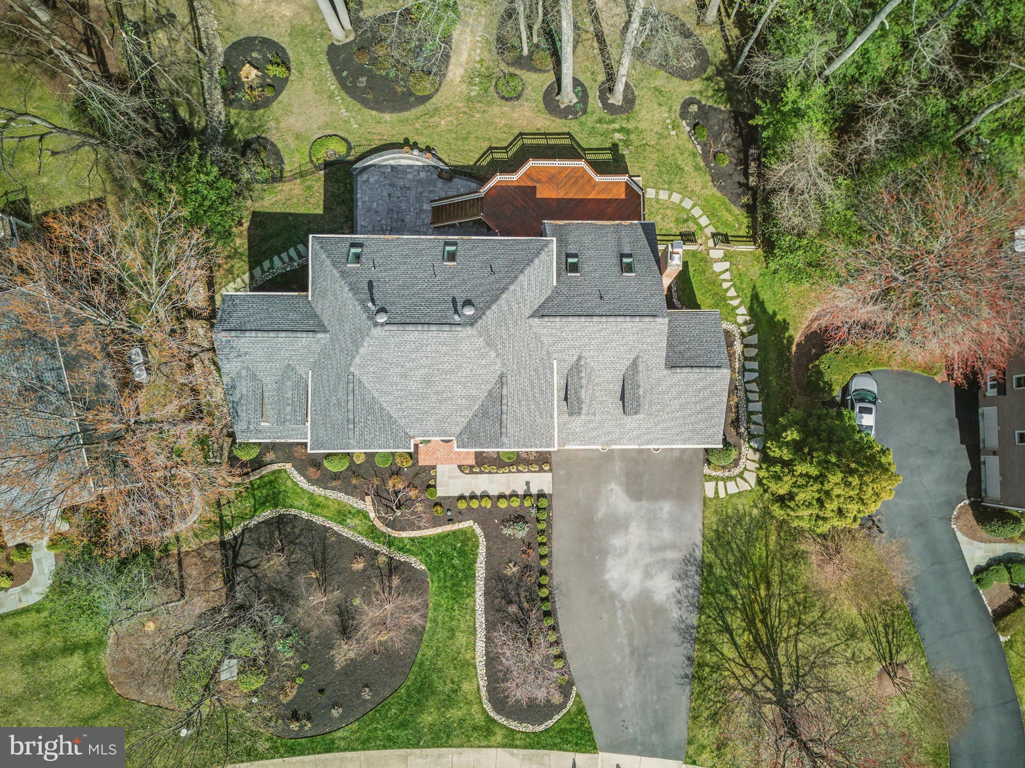 RESTON - Residential