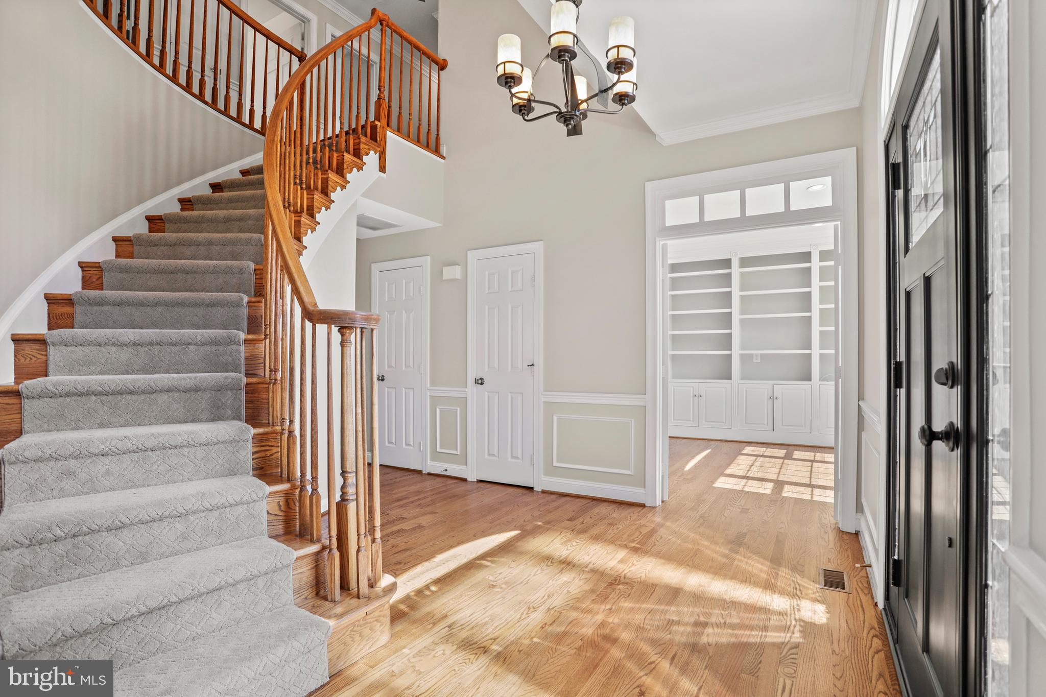 RESTON - Residential