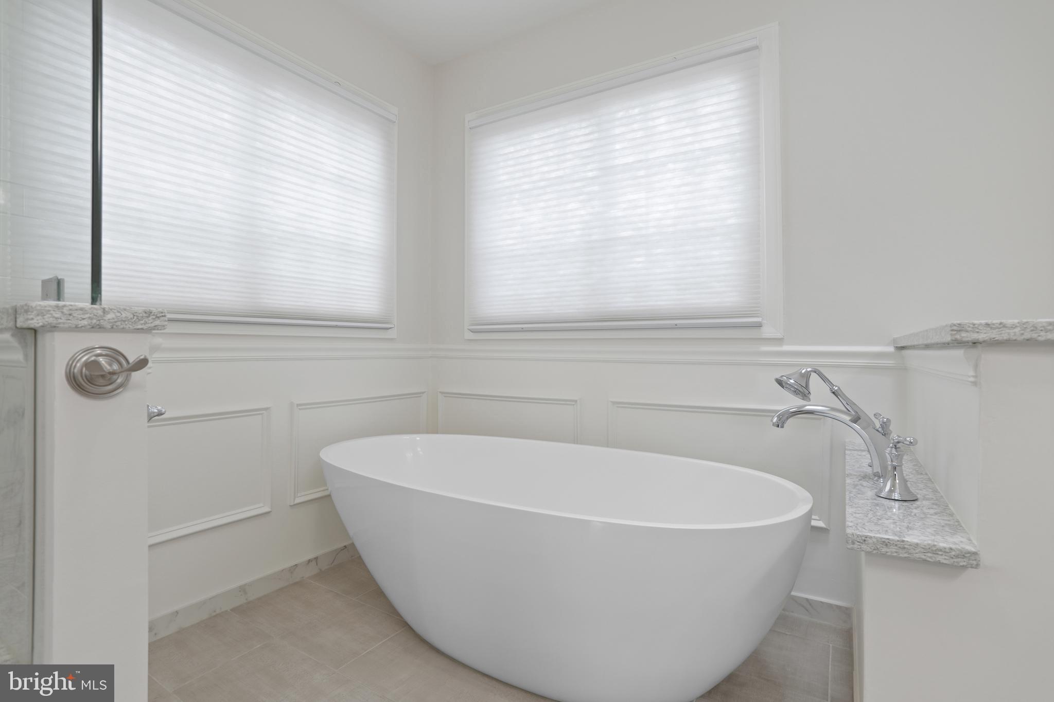 RESTON - Residential