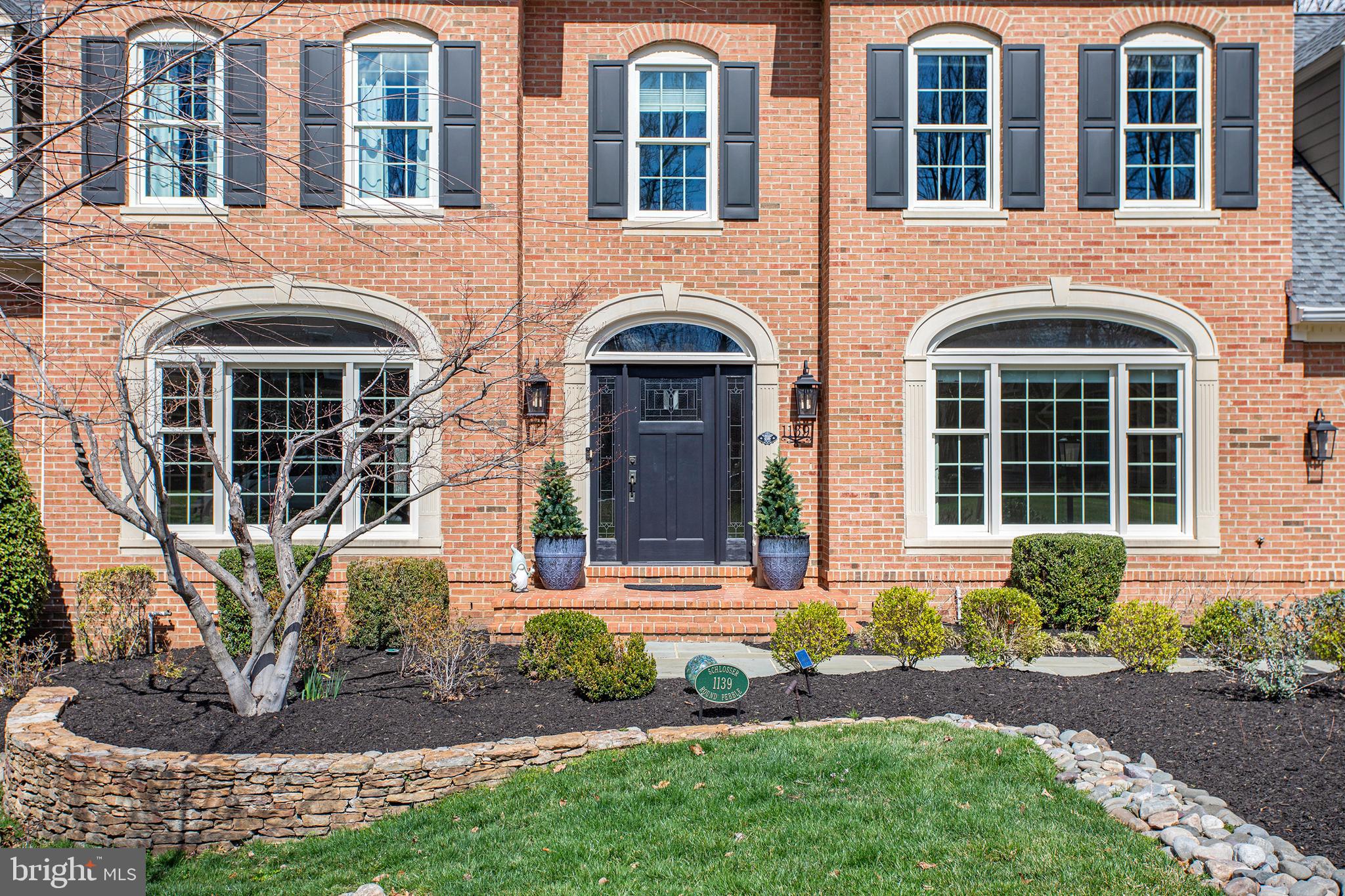 RESTON - Residential