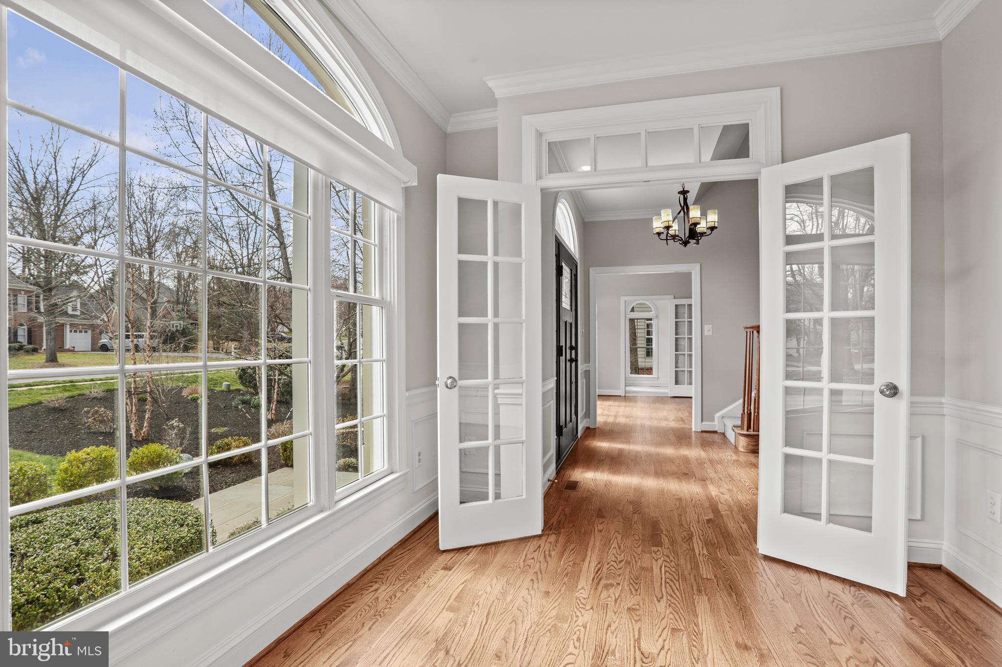 RESTON - Residential