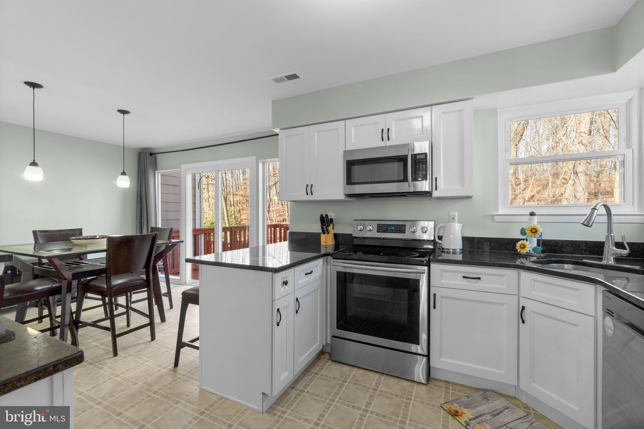 WOODLAND VILLAGE - Residential