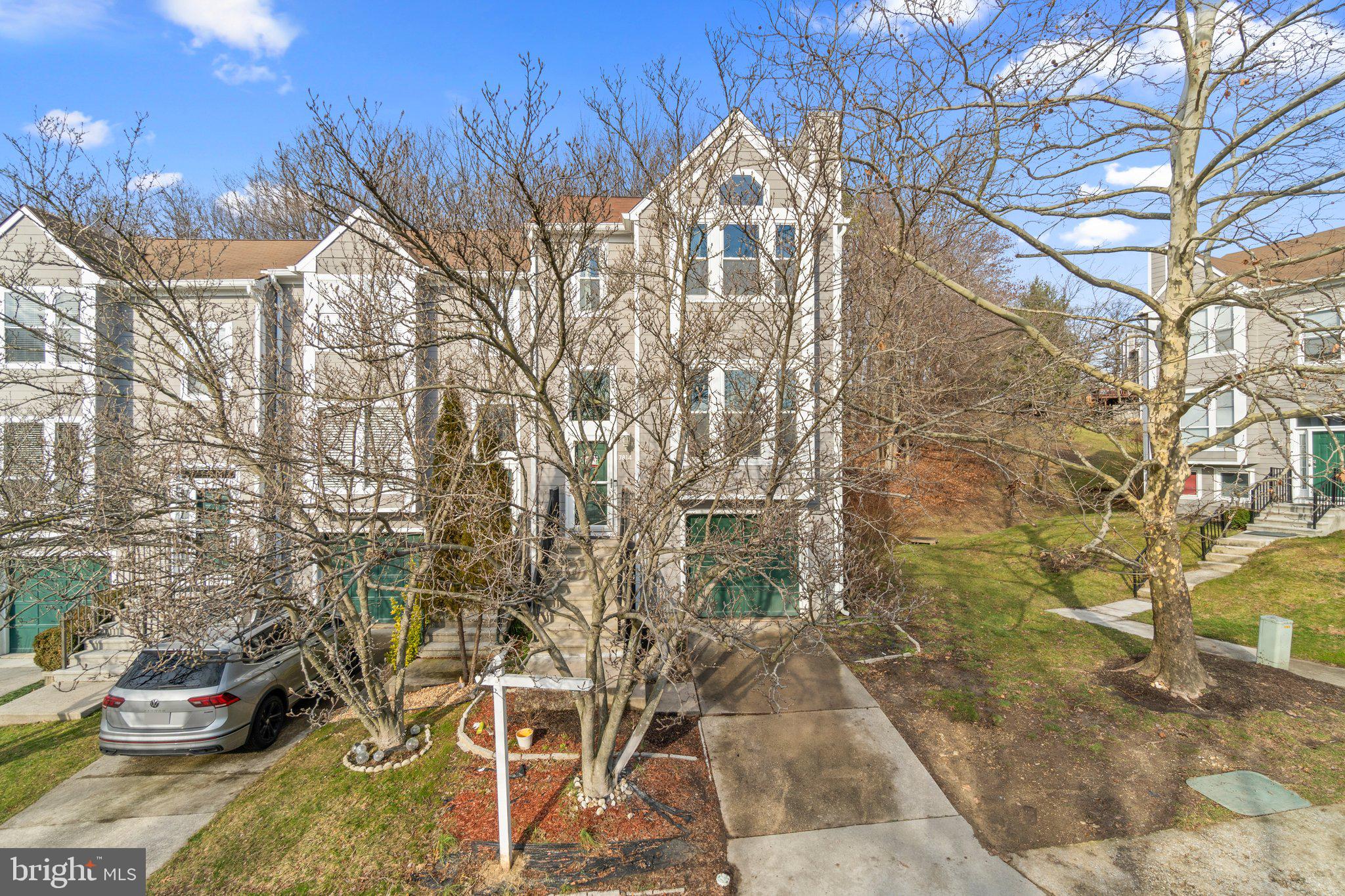 WOODLAND VILLAGE - Residential