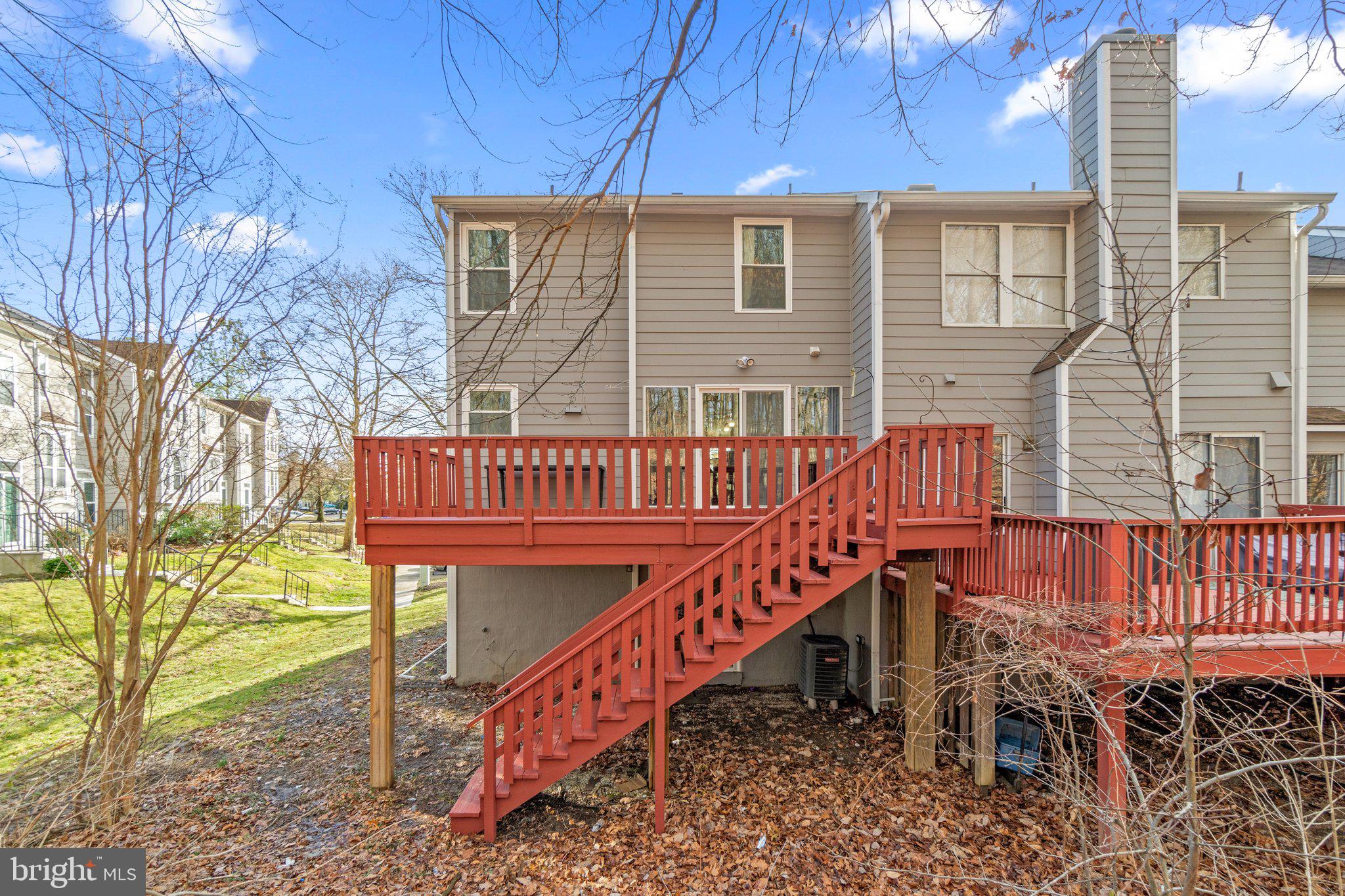 WOODLAND VILLAGE - Residential