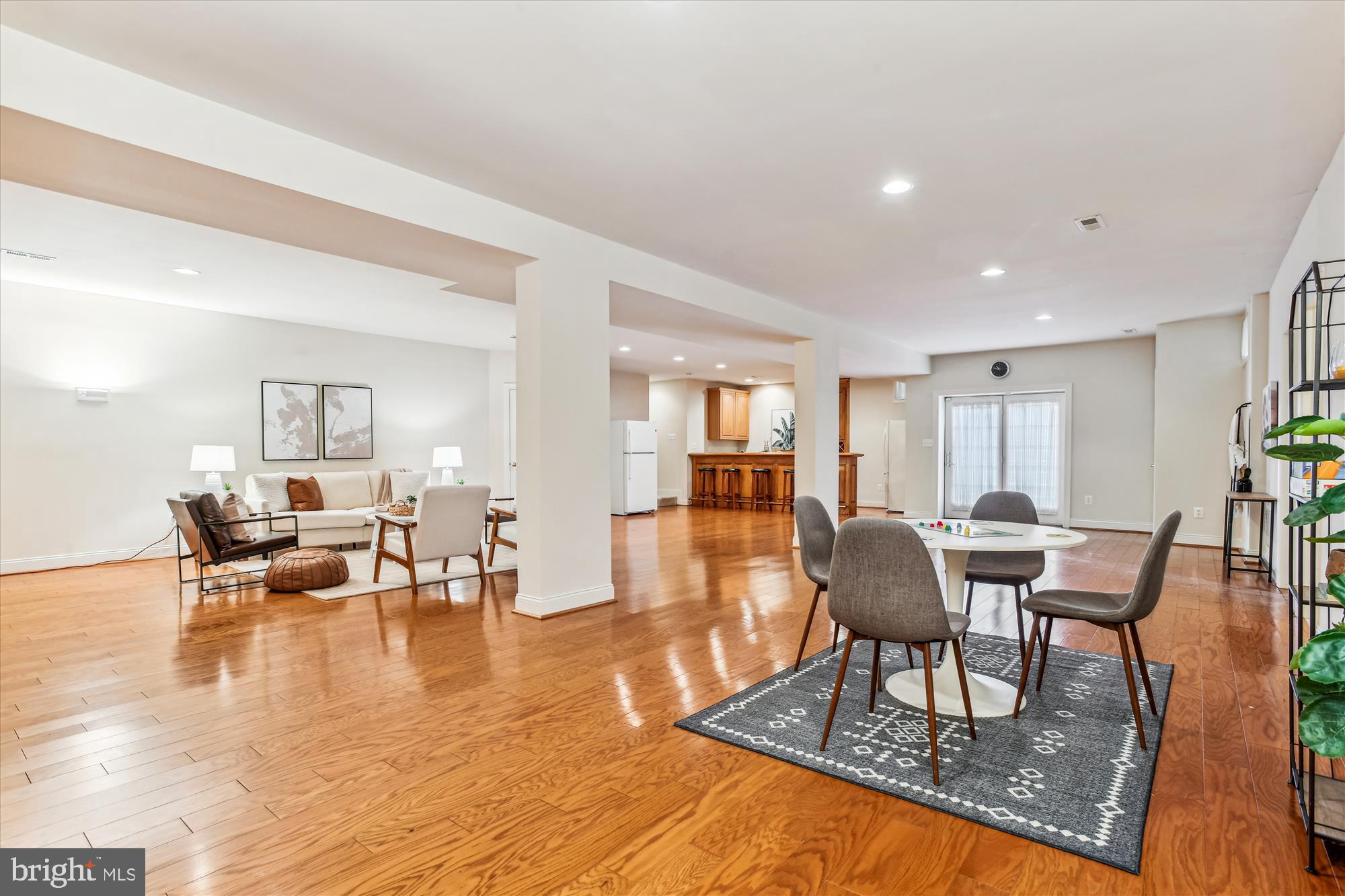 HUNT VALLEY CHASE - Residential