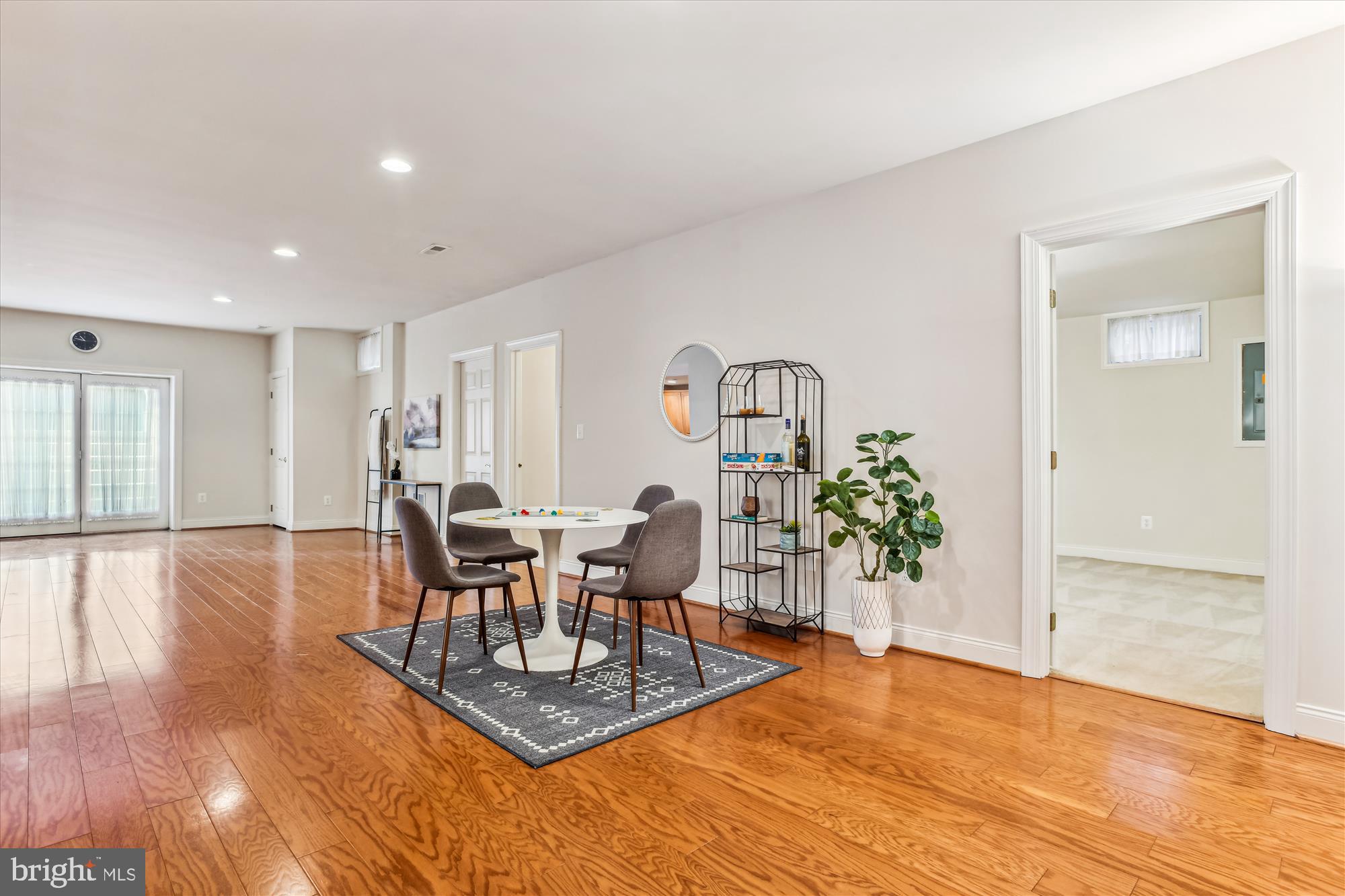 HUNT VALLEY CHASE - Residential