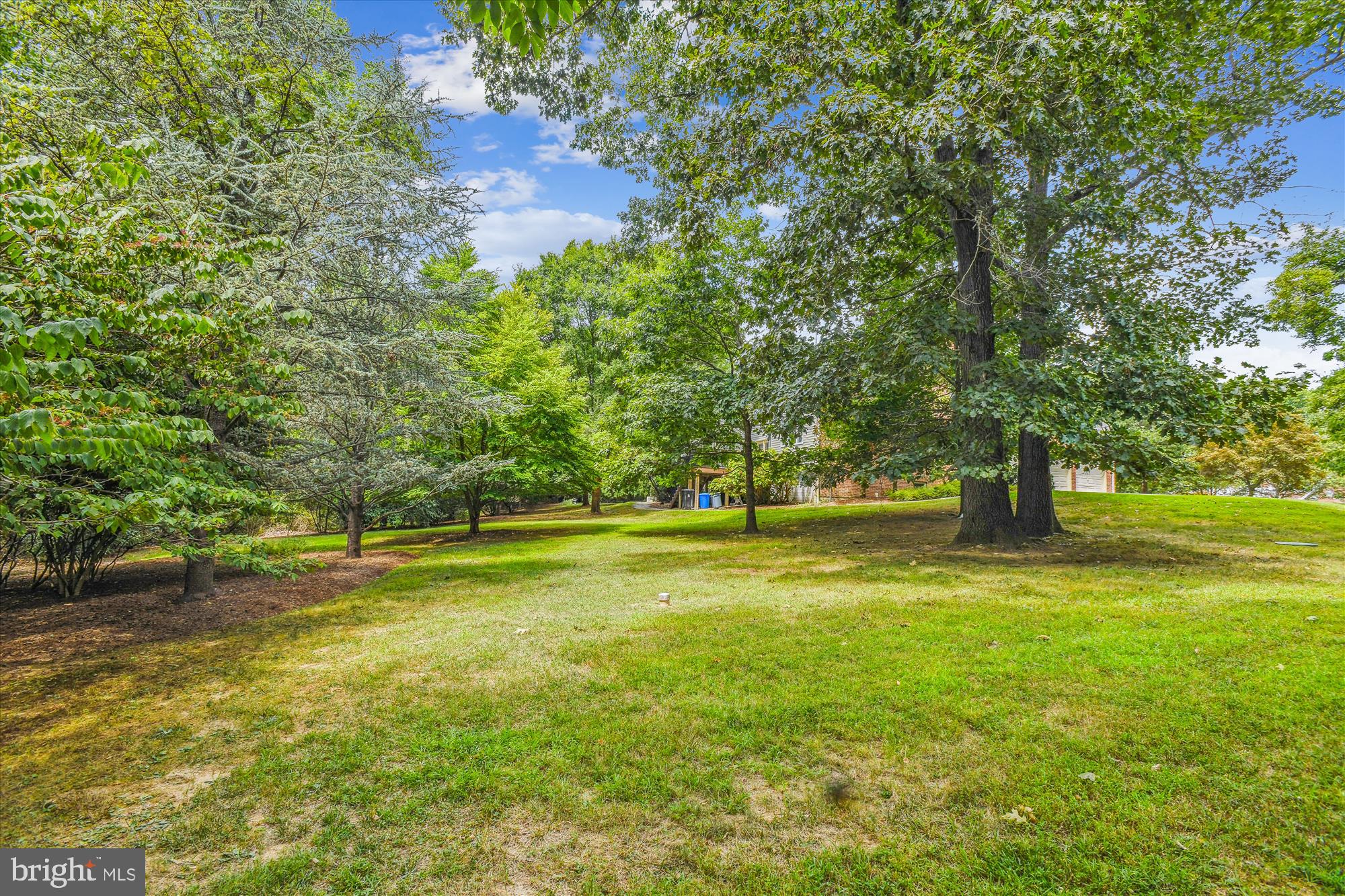 HUNT VALLEY CHASE - Residential