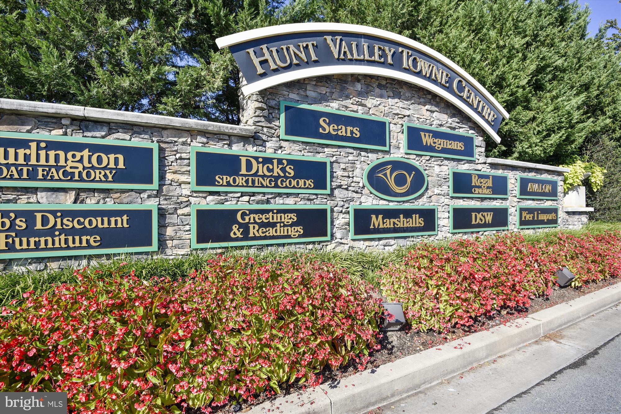 HUNT VALLEY CHASE - Residential