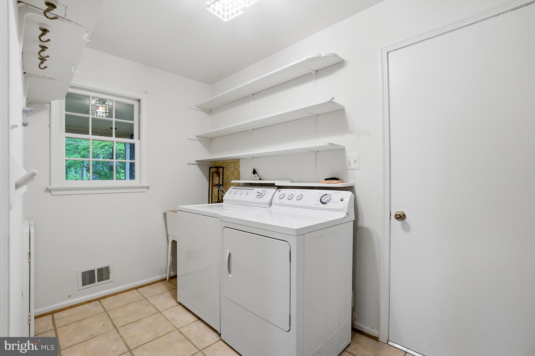WILLERBURN ACRES - Residential